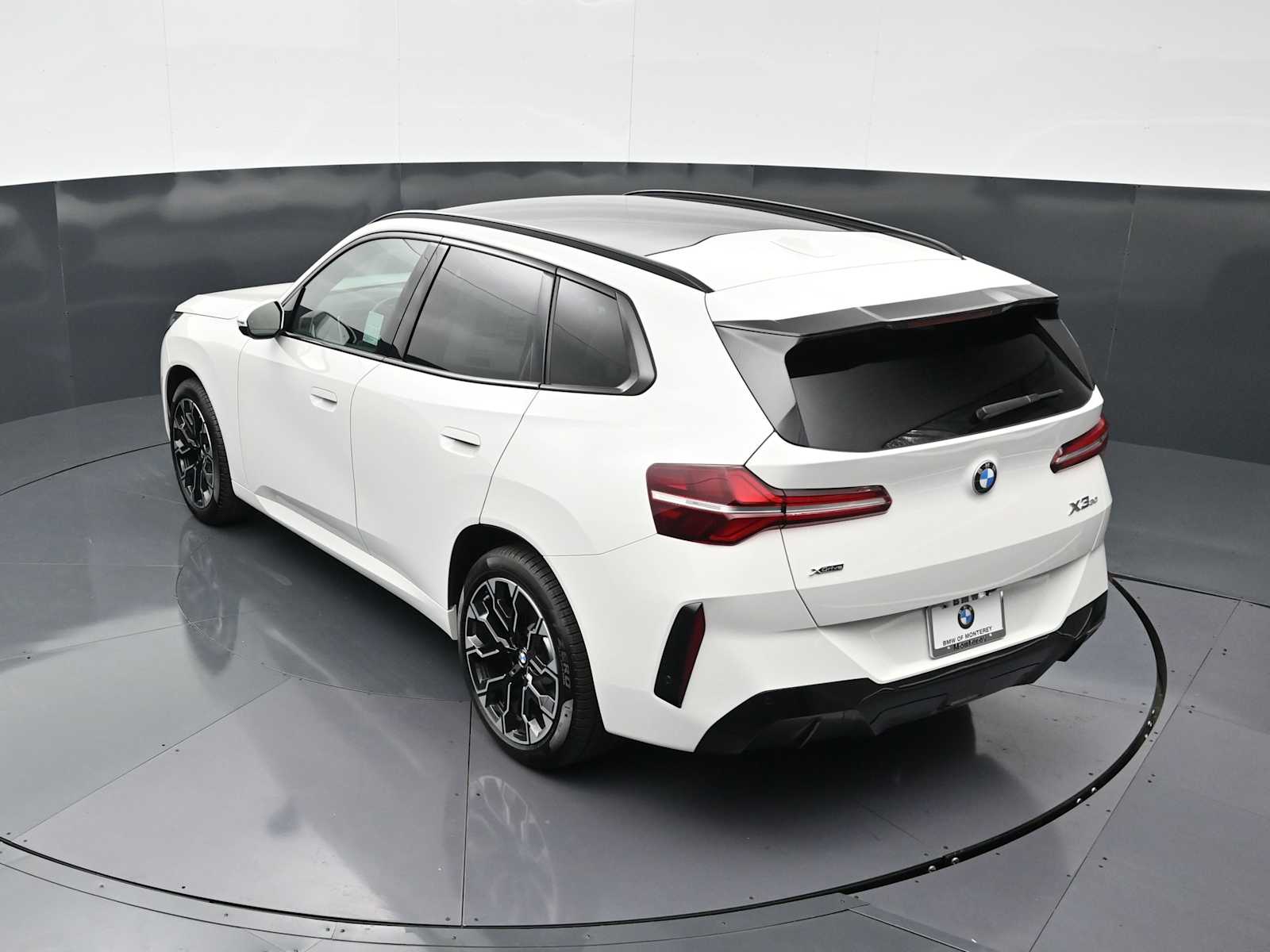 Thumbnail: 2026 BMW X3 - 23