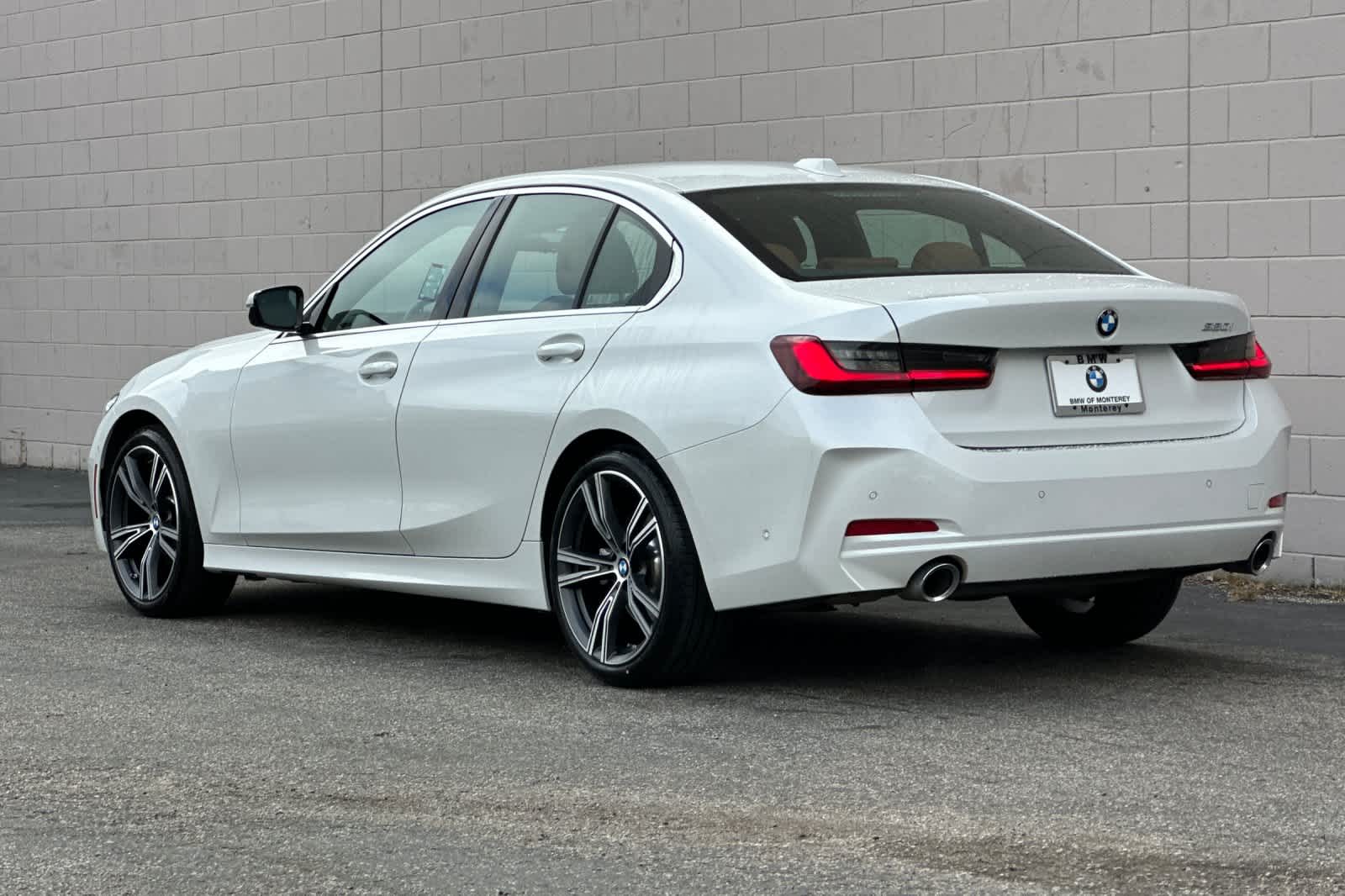 Thumbnail: 2024 BMW 3 Series - 7