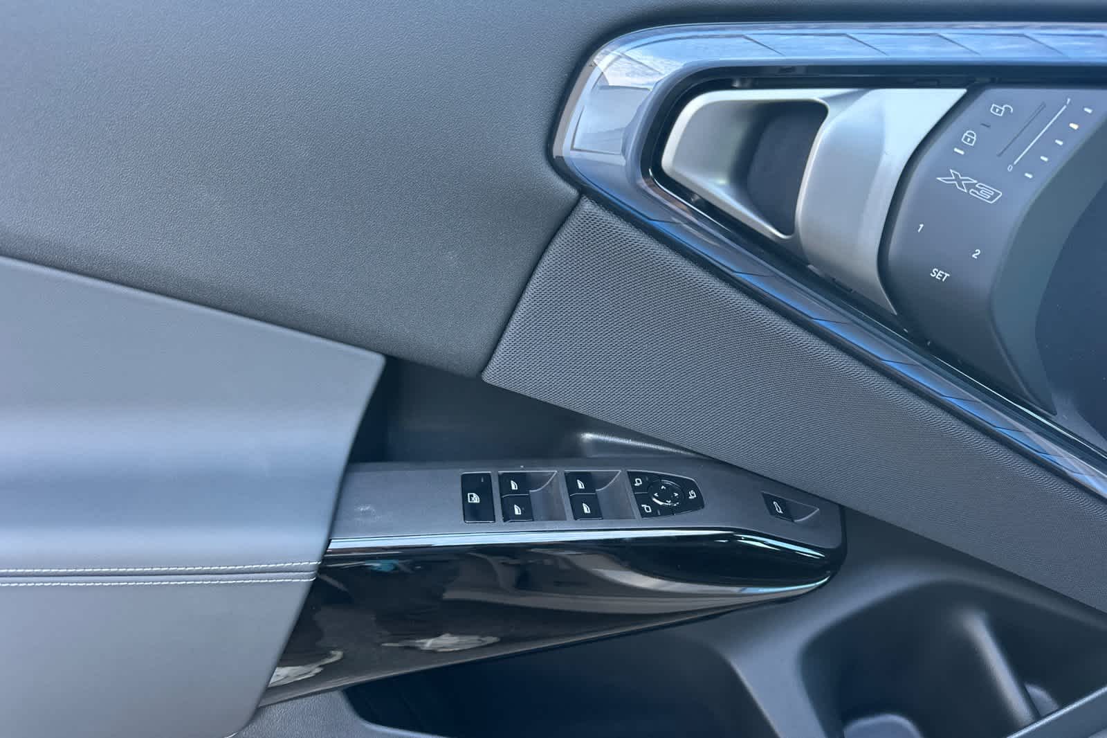 Thumbnail: 2026 BMW X3 - 13