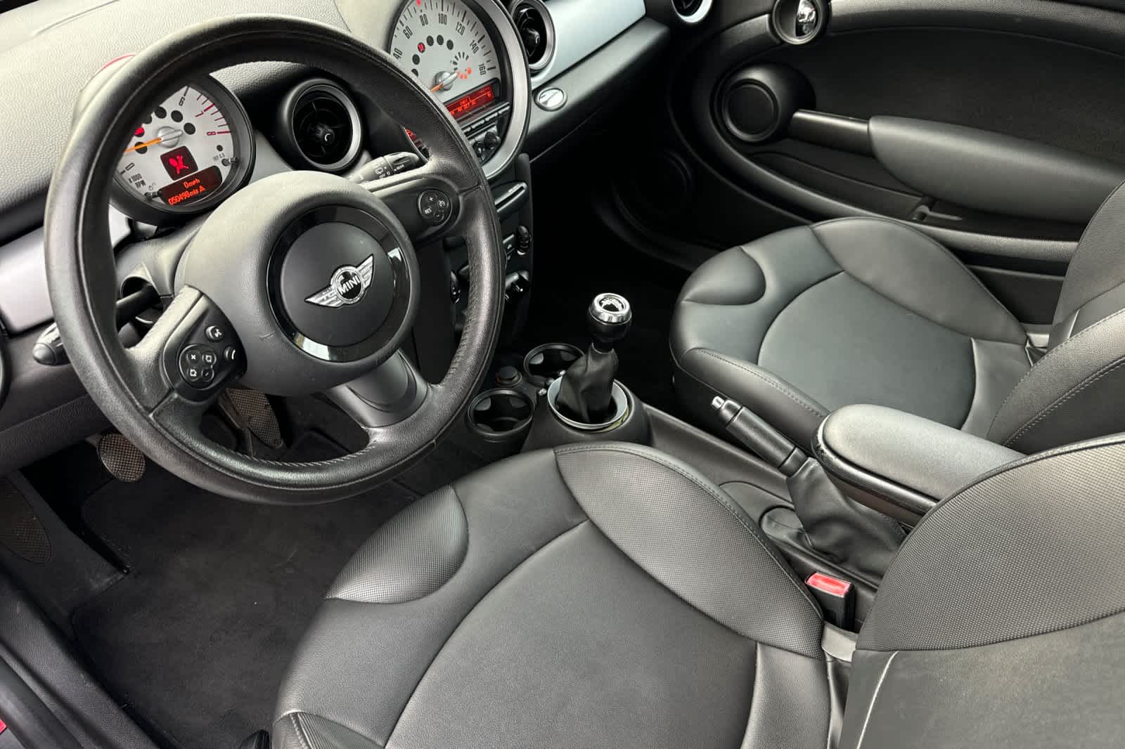 Thumbnail: 2013 MINI Cooper Hardtop - 11