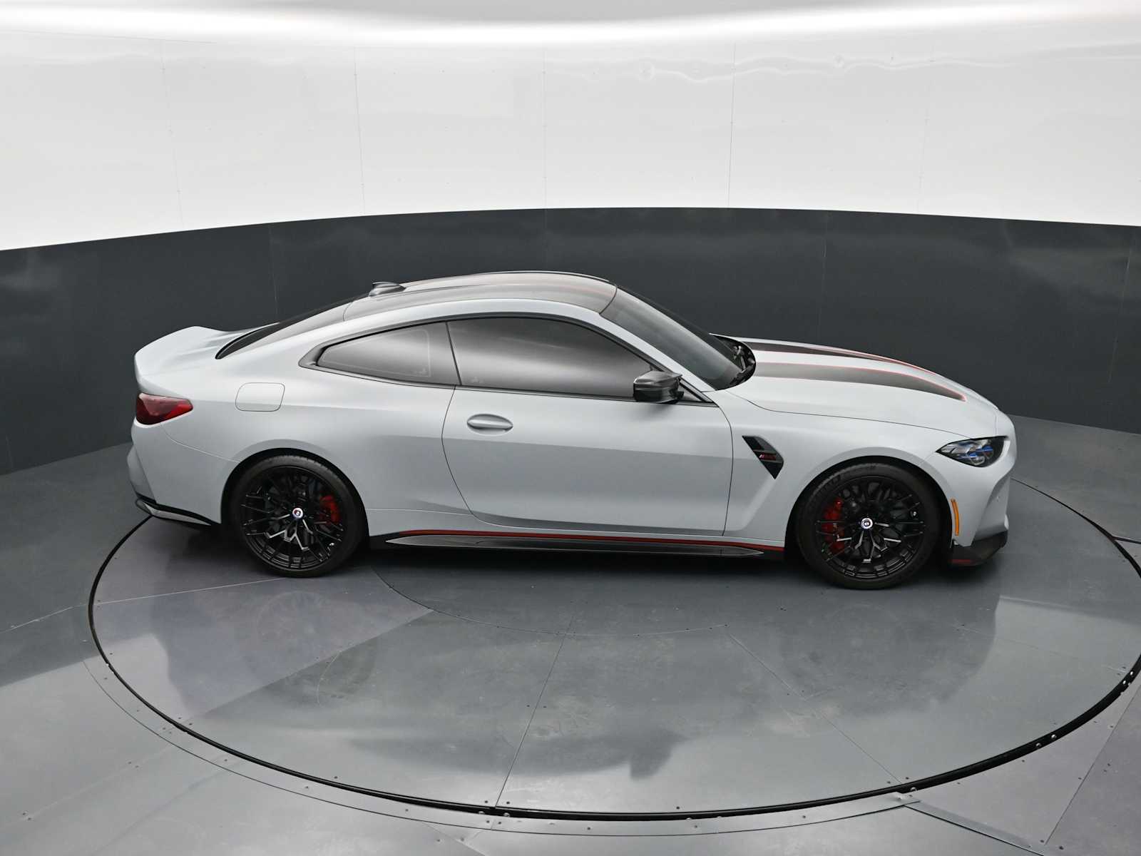 Thumbnail: 2023 BMW M4 - 16