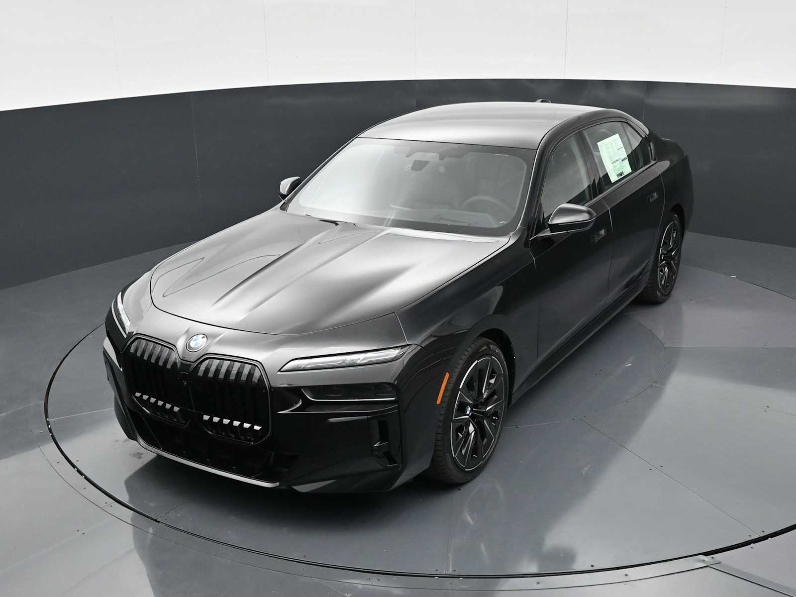 Thumbnail: 2026 BMW 7 Series - 17