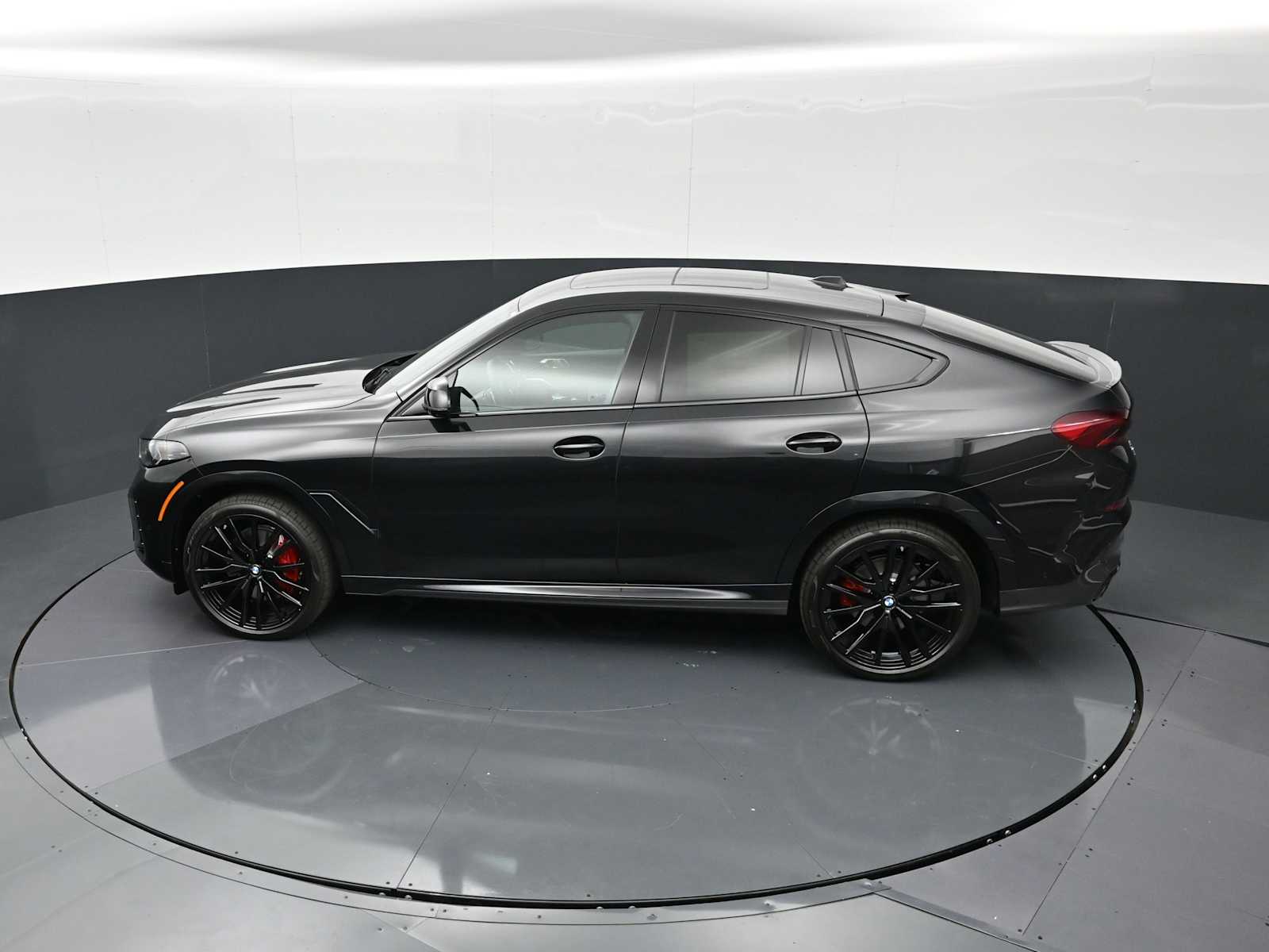 Thumbnail: 2026 BMW X6 - 23