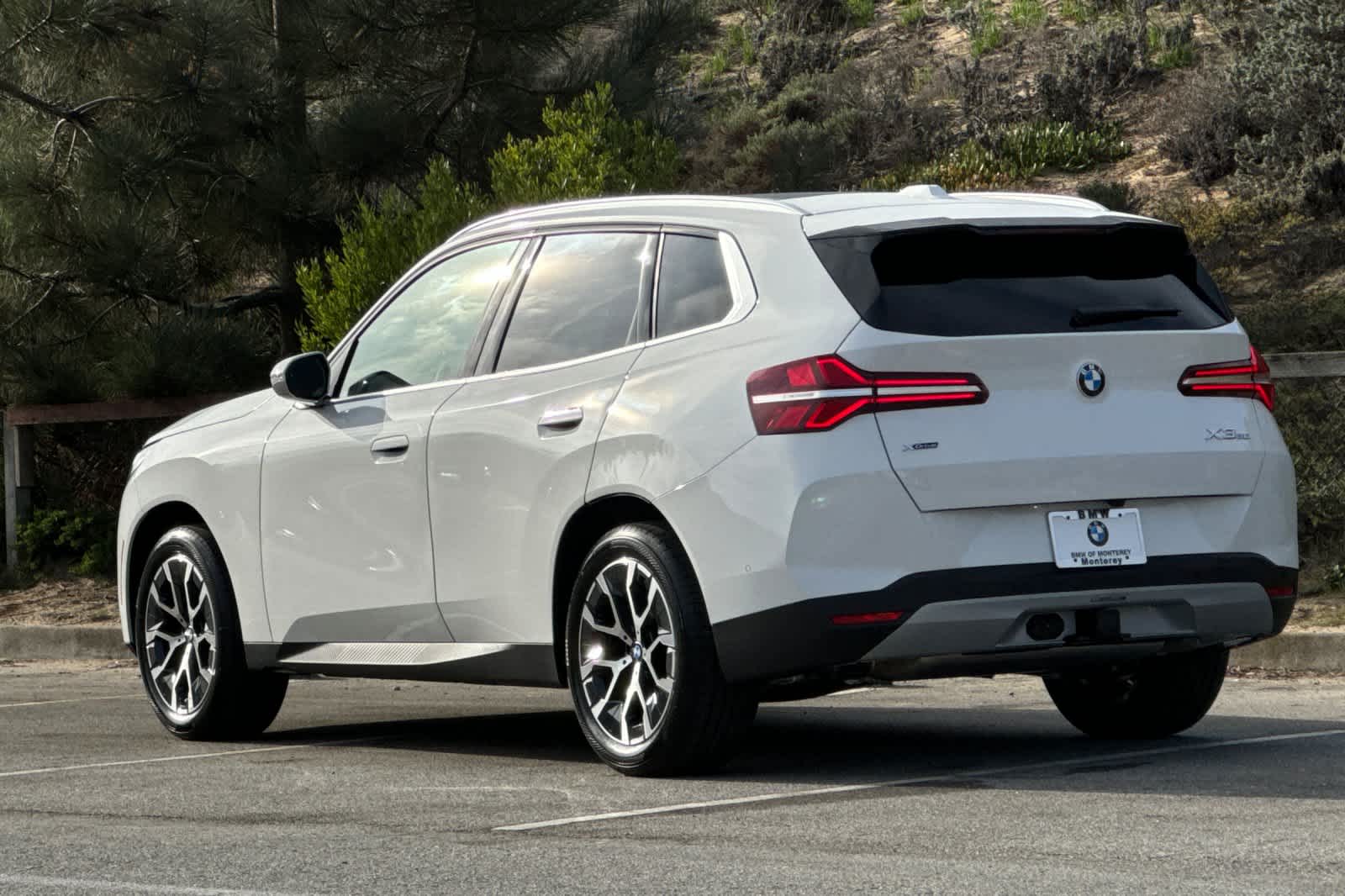 Thumbnail: 2026 BMW X3 - 6