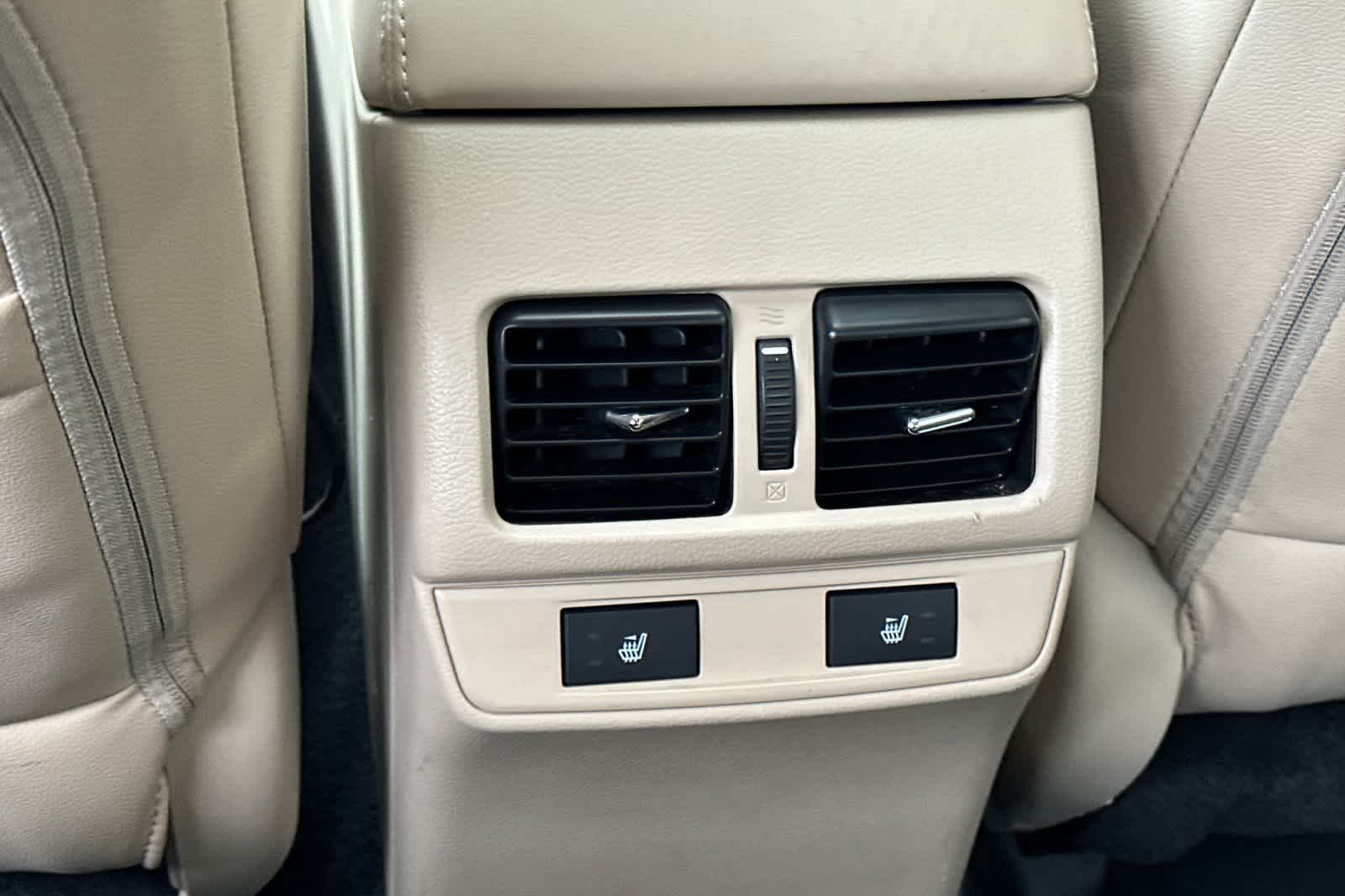 Thumbnail: 2016 Subaru Legacy - 14