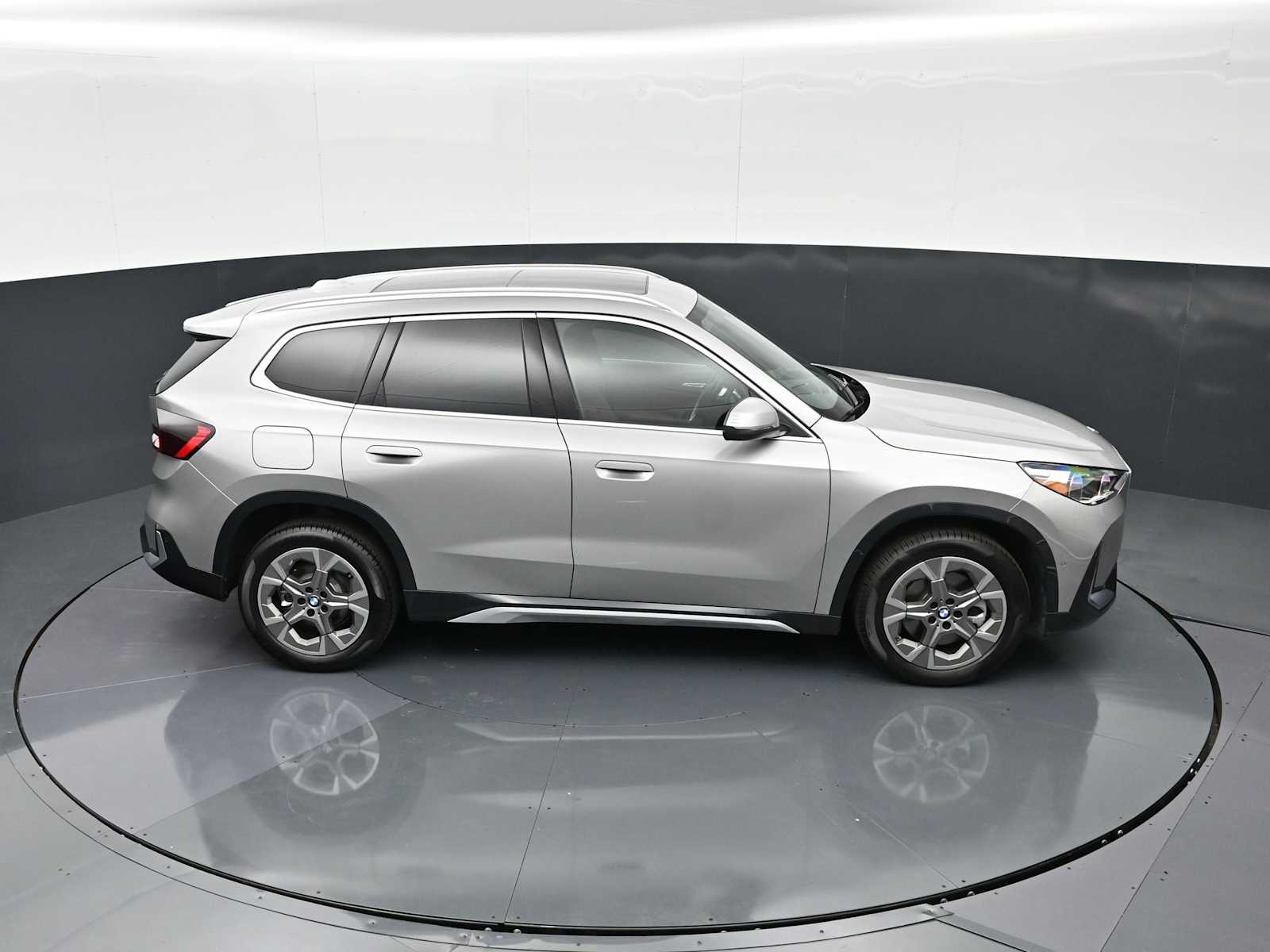 2026 BMW X1 28i - Photo 19