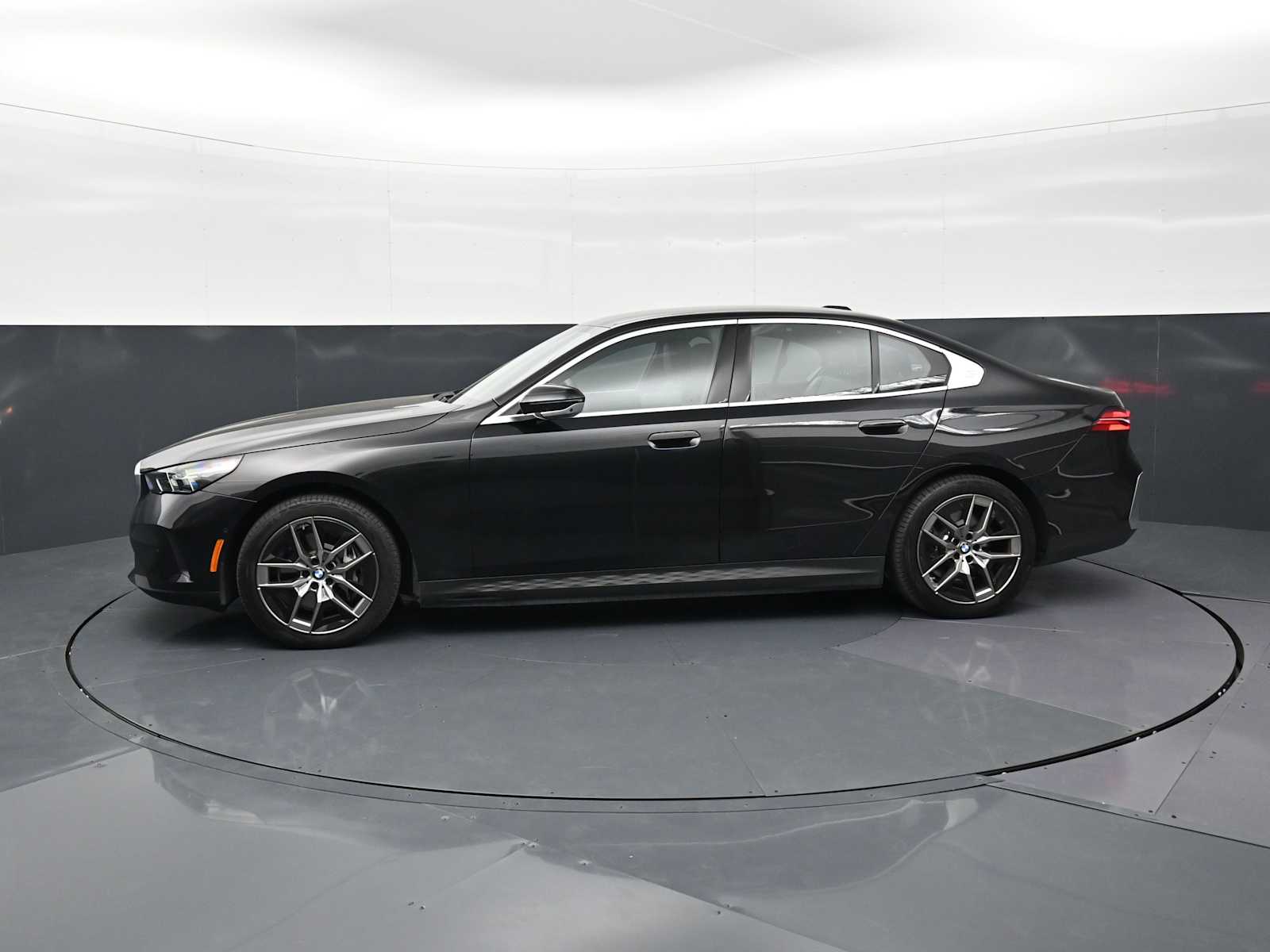 2026 BMW i5 40 - Photo 8