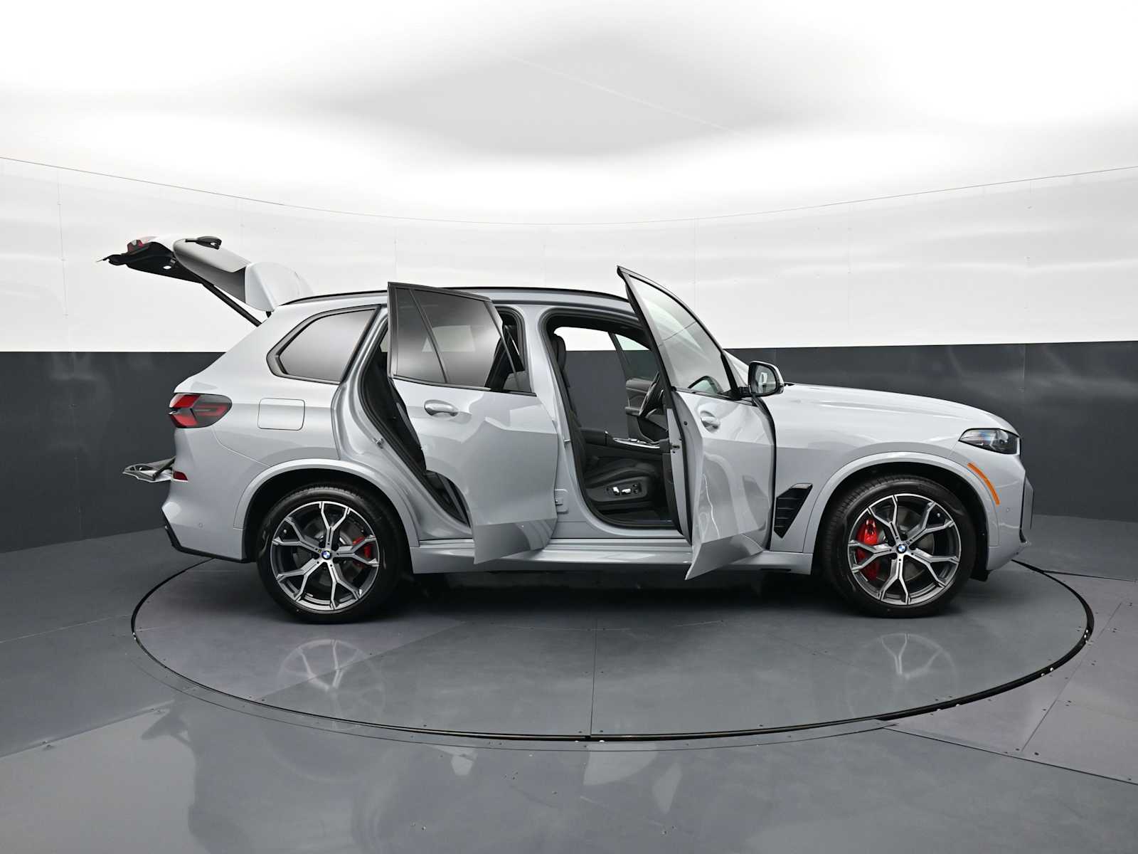 Thumbnail: 2026 BMW X5 - 35