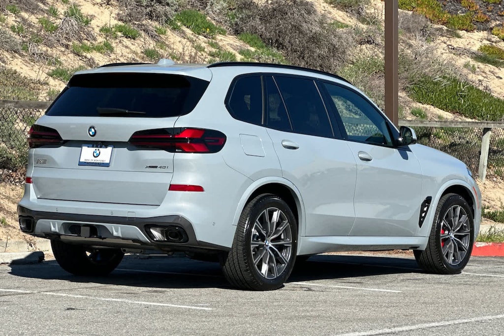New 2026 BMW X5 xDrive40i SUV