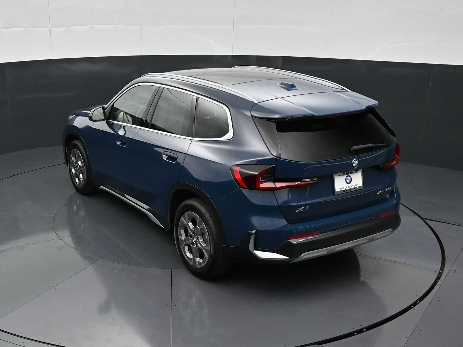 Thumbnail: 2026 BMW X1 - 23