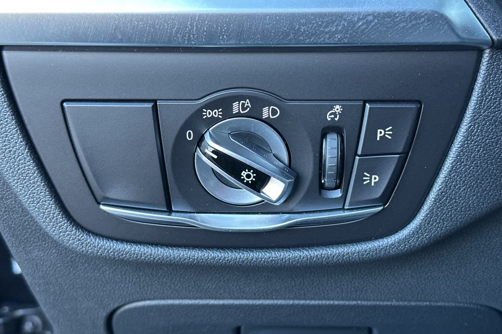 Thumbnail: 2023 BMW X3 - 33