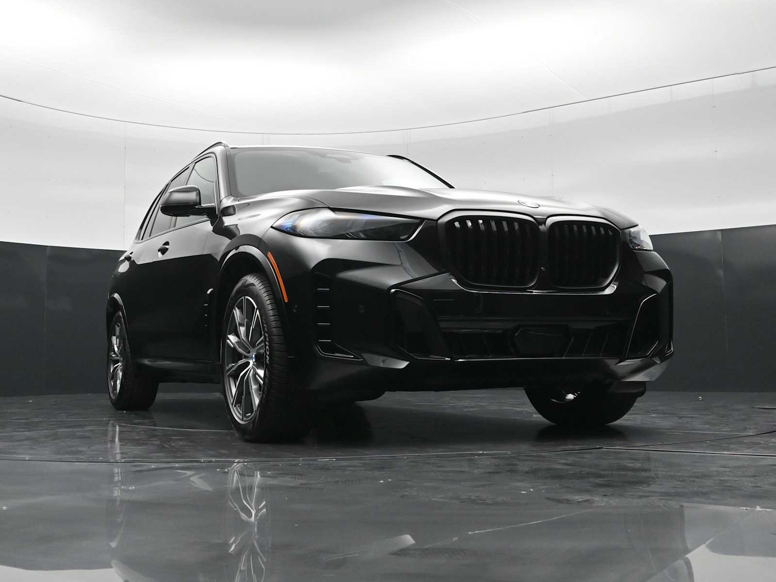 Thumbnail: 2026 BMW X5 - 27