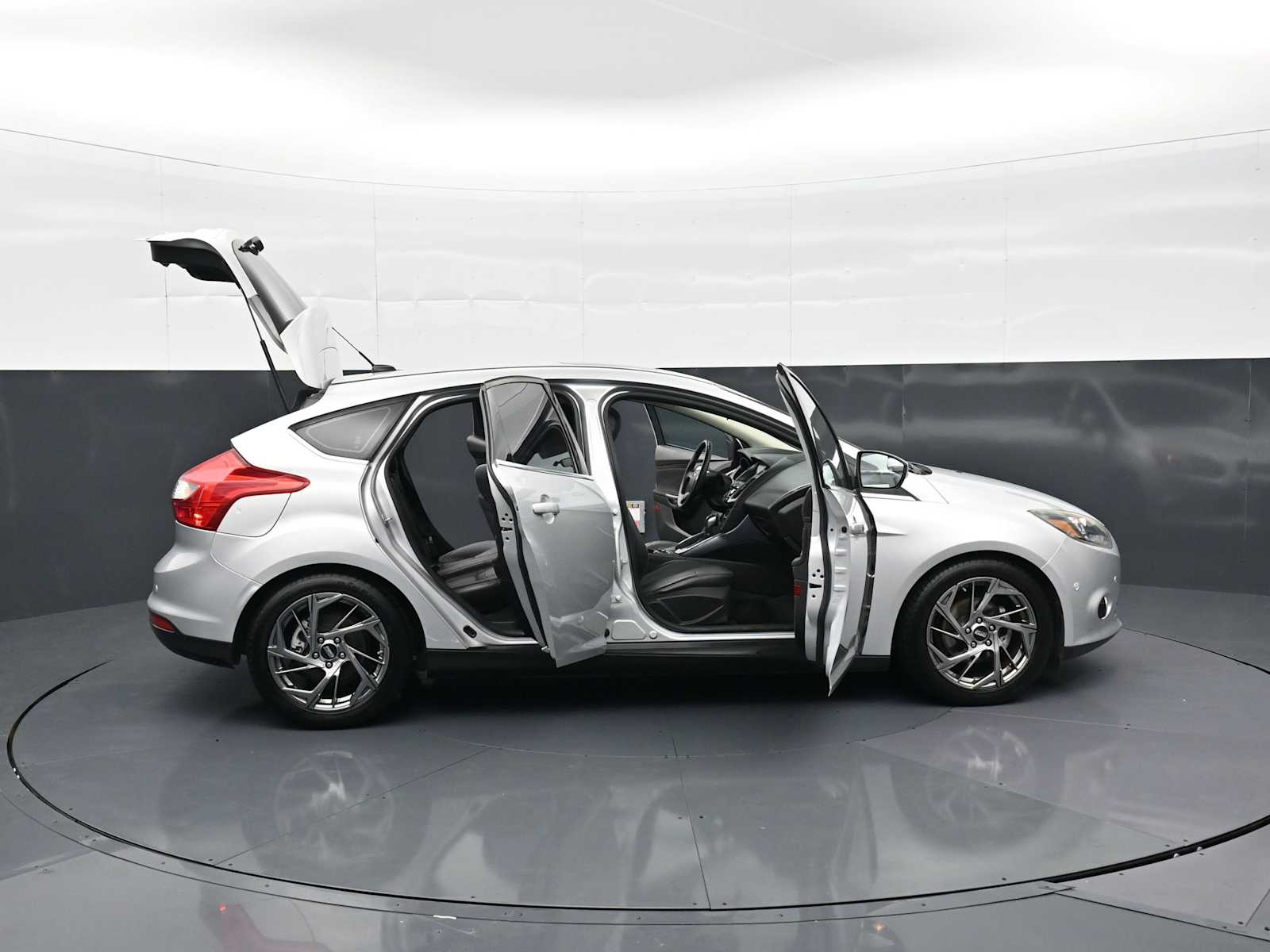 2014 Ford Focus Titanium - Photo 32