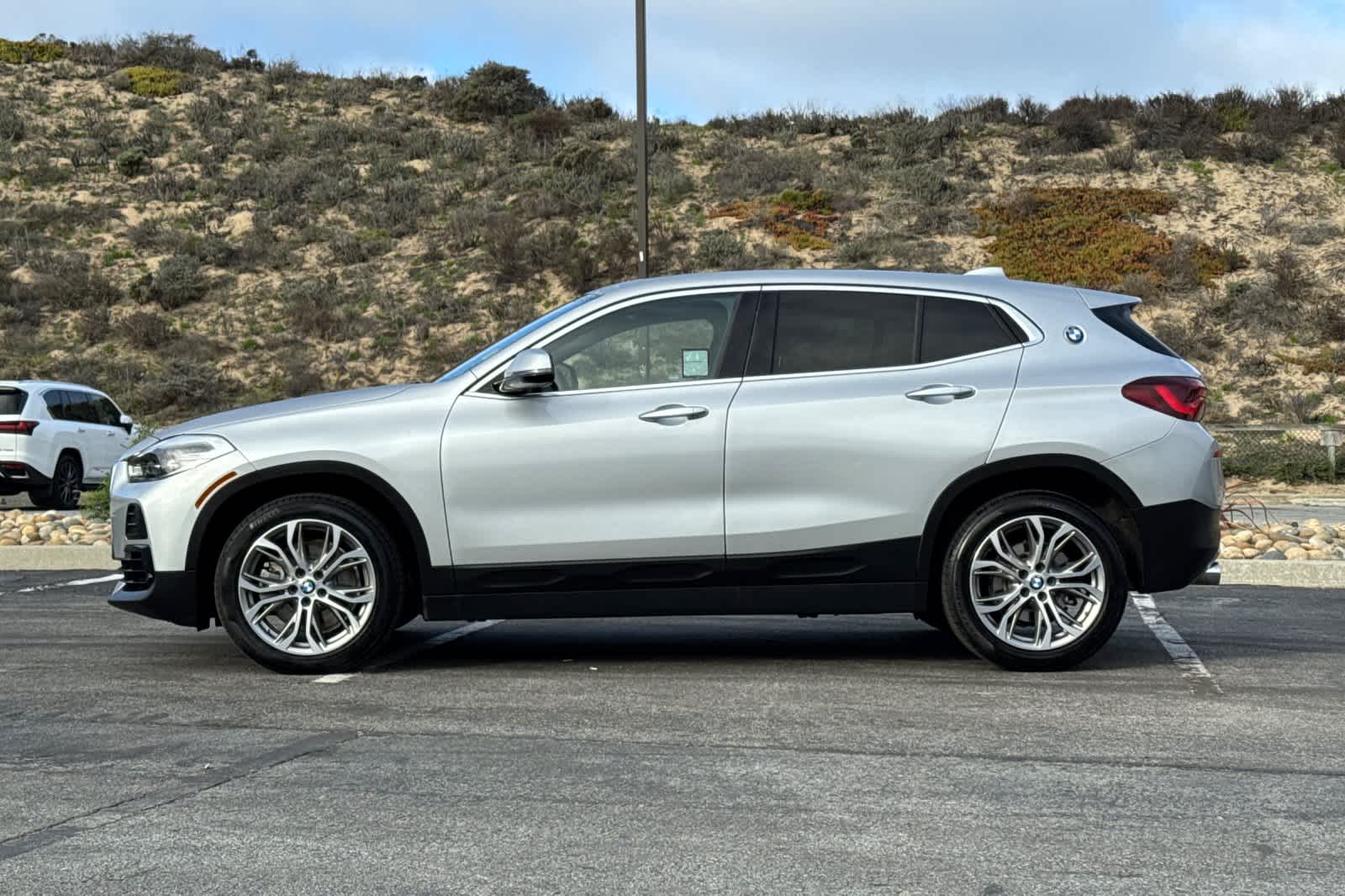 Thumbnail: 2022 BMW X2 - 9