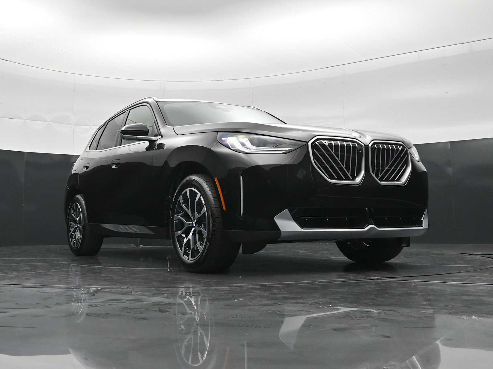 Thumbnail: 2026 BMW X3 - 27