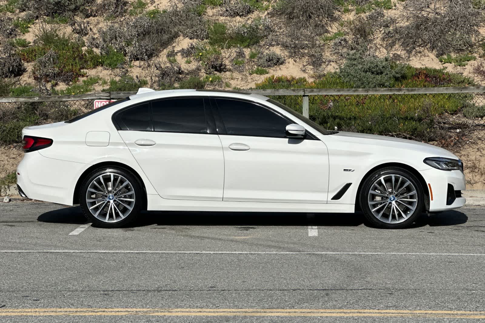 Thumbnail: 2023 BMW 5 Series - 7