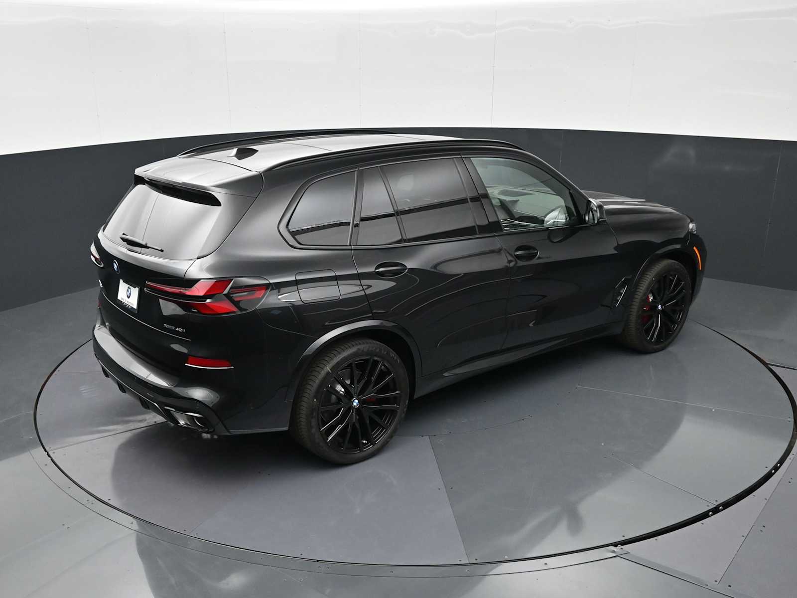 Thumbnail: 2026 BMW X5 - 21