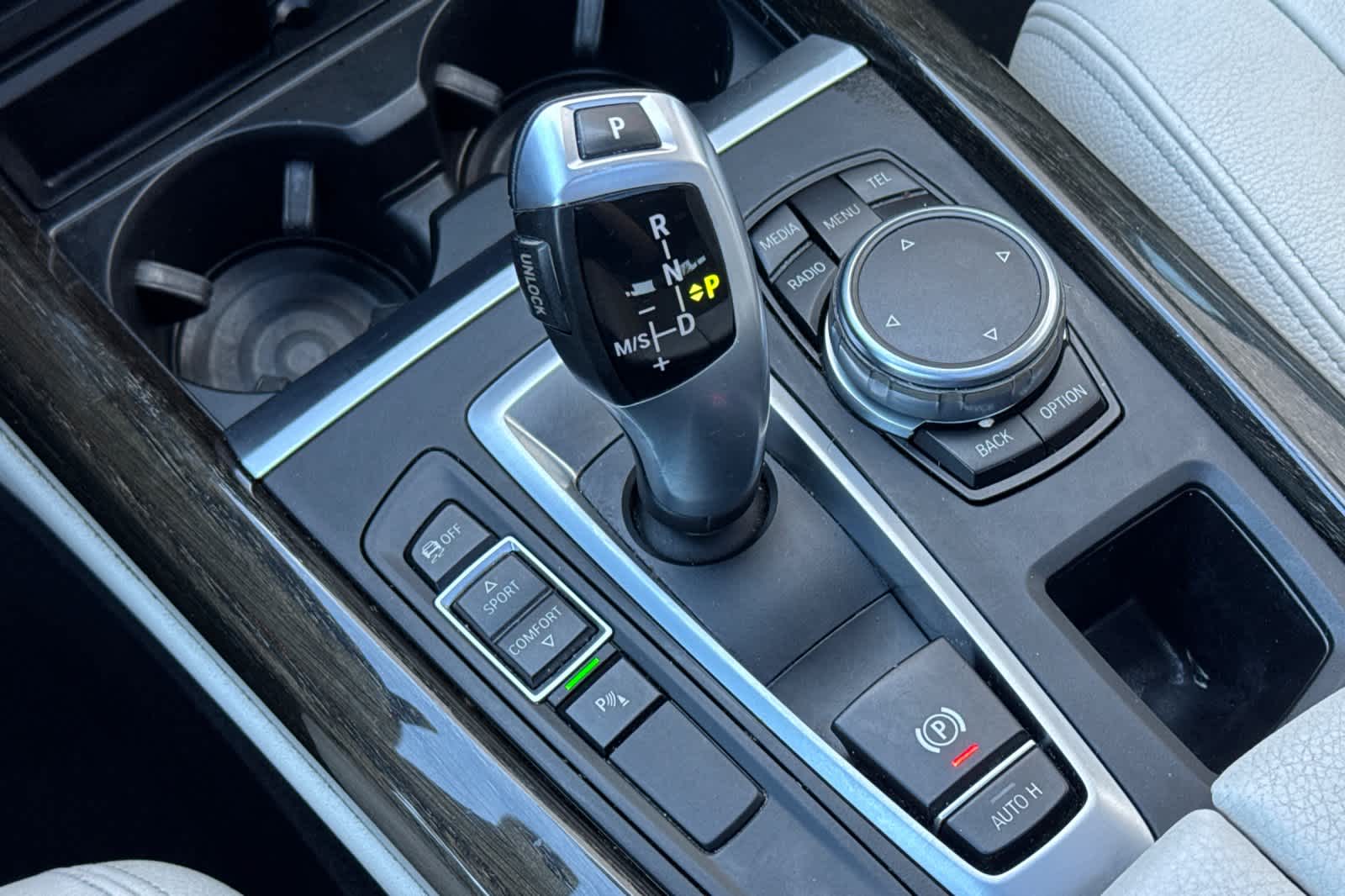 Thumbnail: 2015 BMW X5 - 25