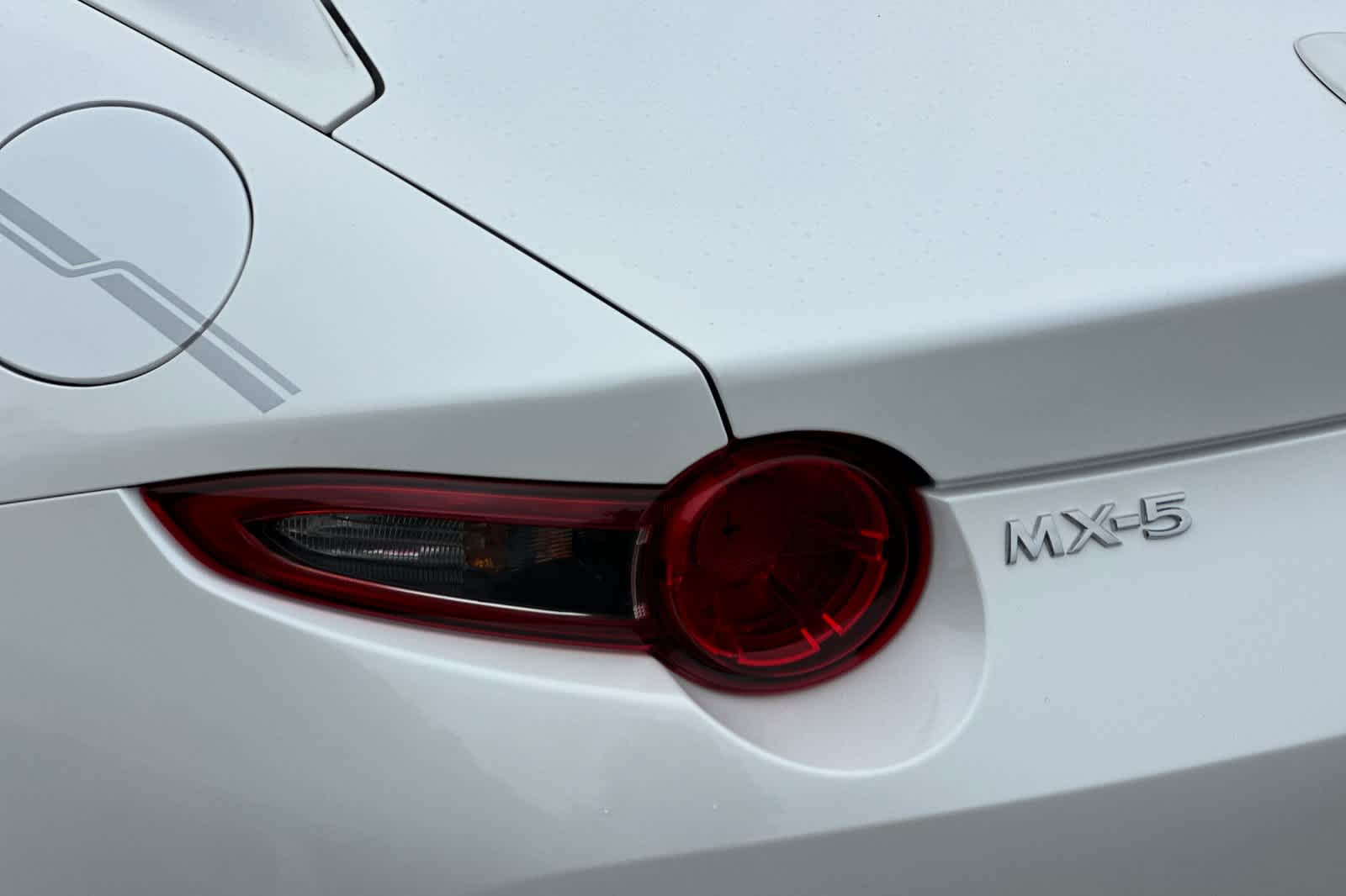 Thumbnail: 2023 Mazda MX-5 Miata - 28