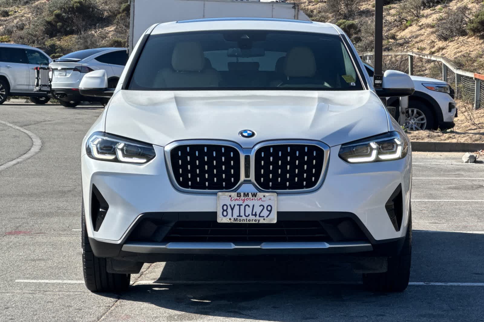 Thumbnail: 2022 BMW X4 - 11