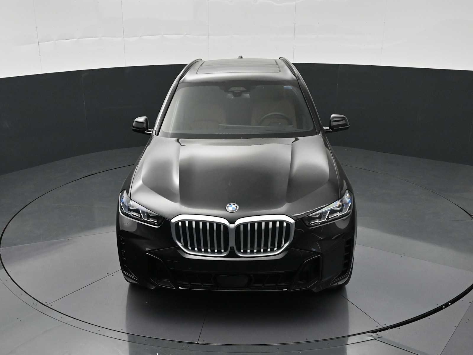 Thumbnail: 2026 BMW X5 - 18
