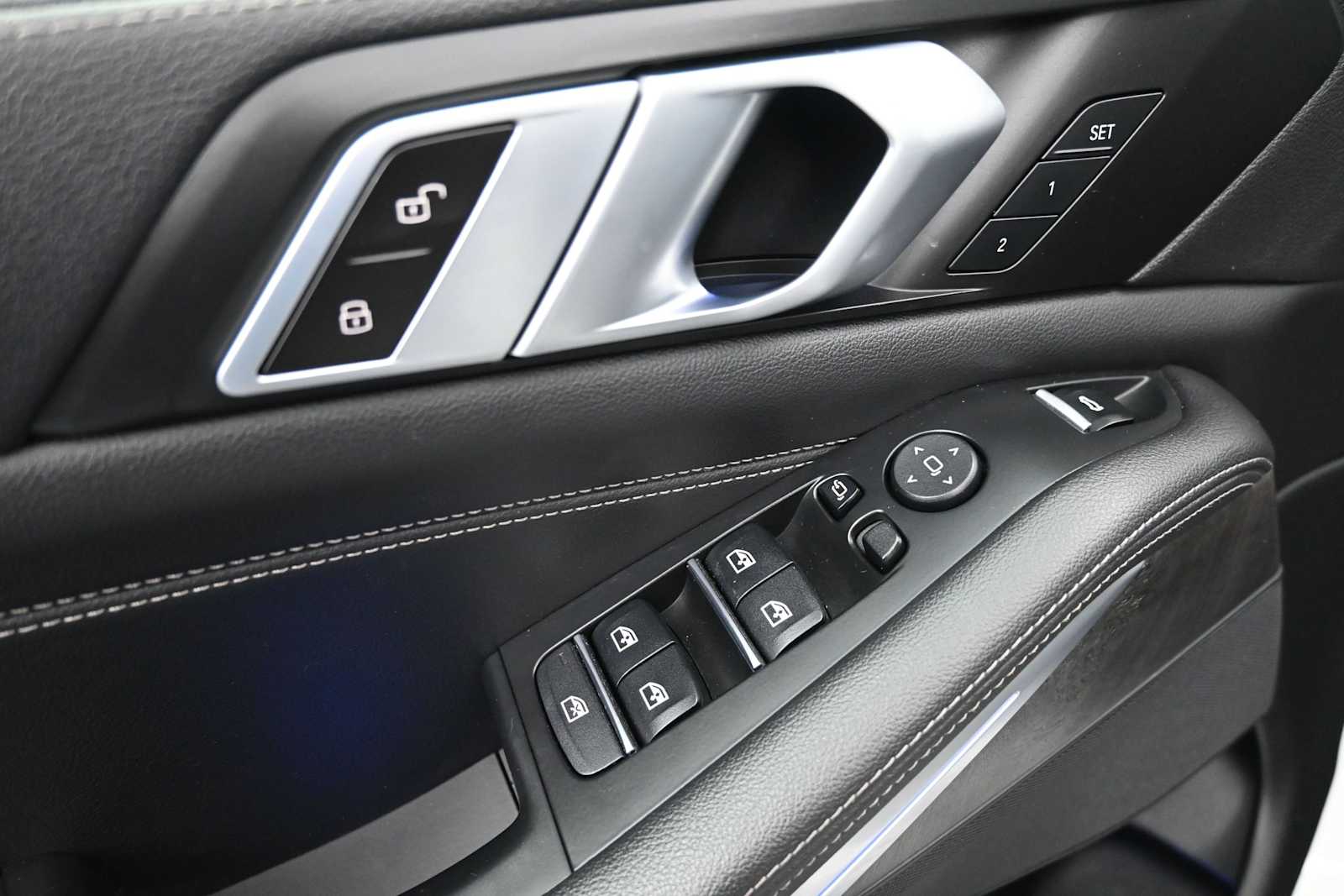 2022 BMW X5 40i - Photo 9