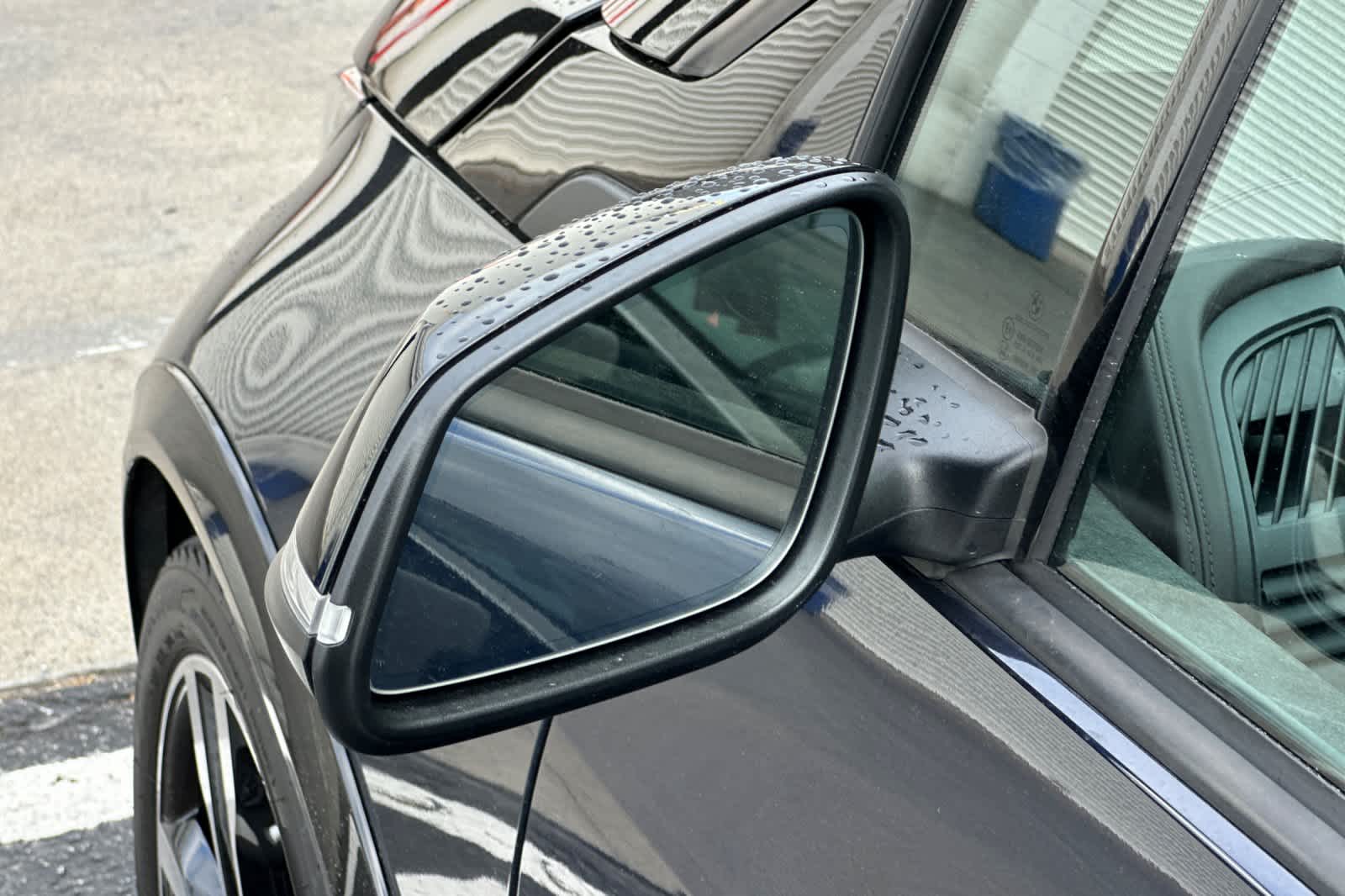 Thumbnail: 2020 BMW i3 - 19