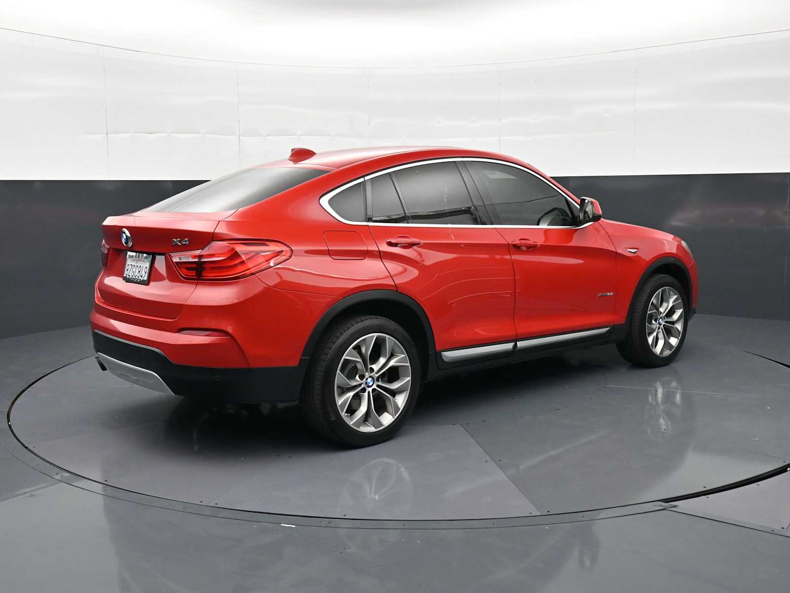 Thumbnail: 2016 BMW X4 - 5