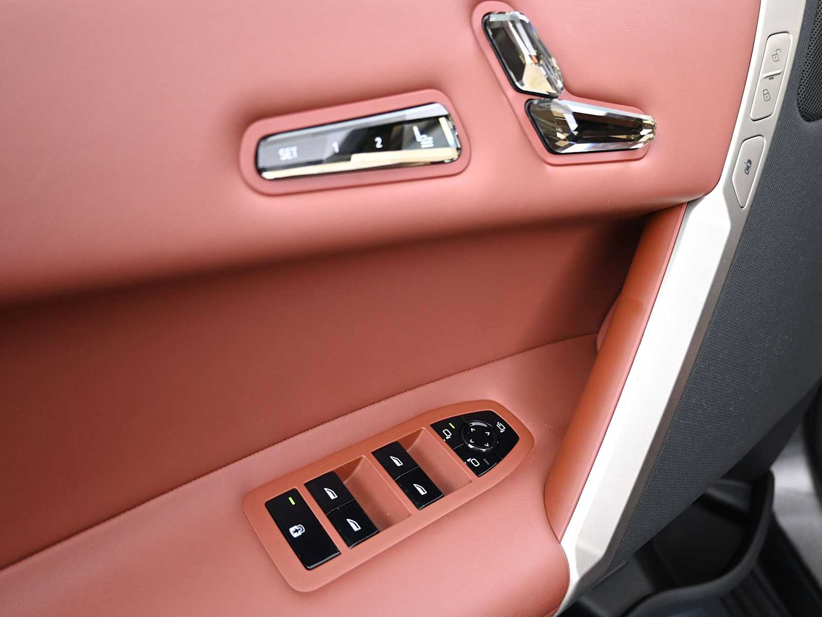 2023 BMW iX Base - Photo 9