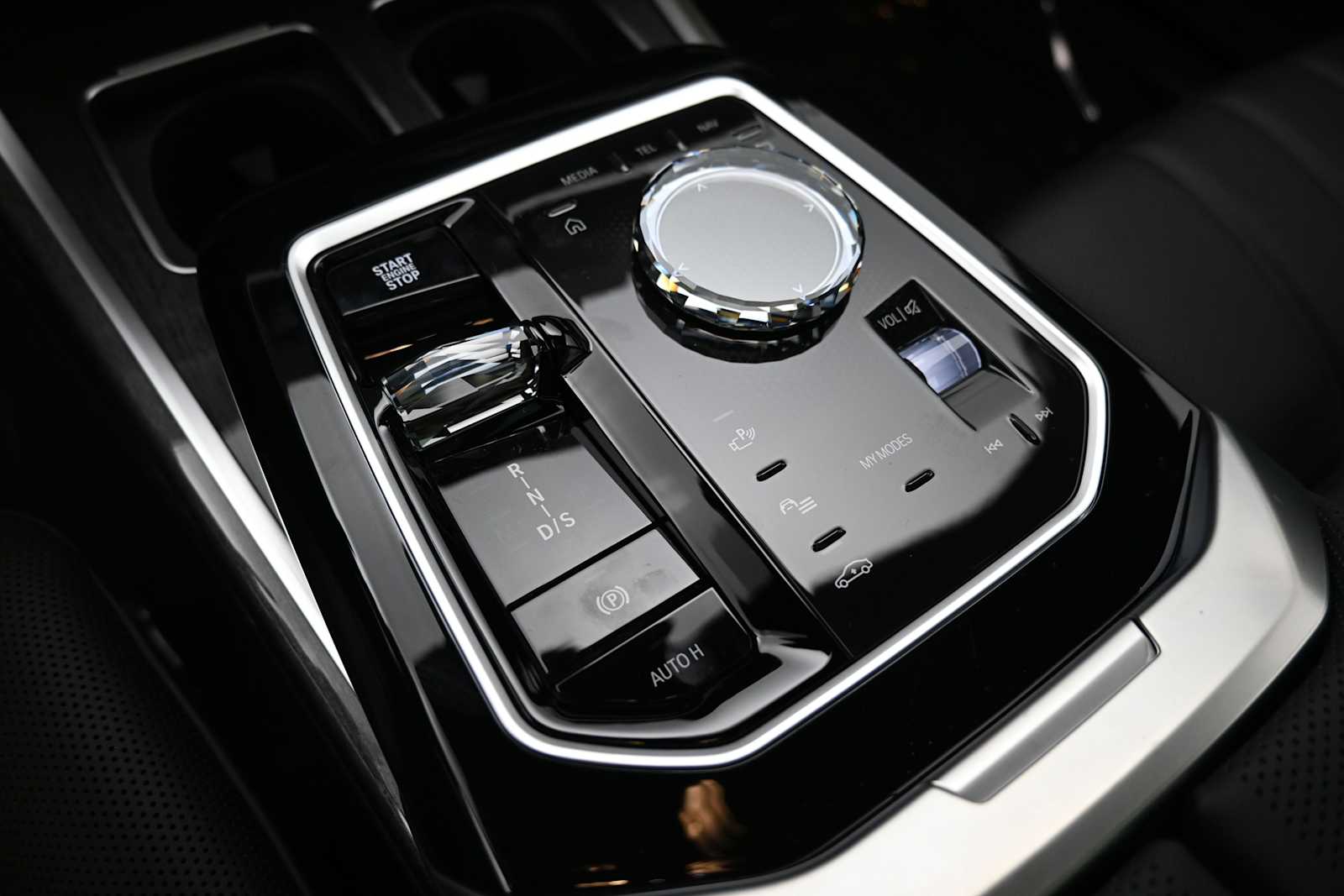 Thumbnail: 2026 BMW 7 Series - 12