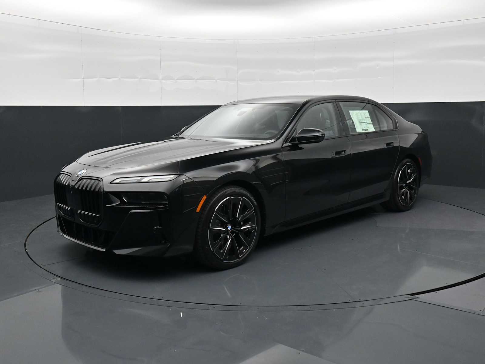 Thumbnail: 2026 BMW 7 Series - 1