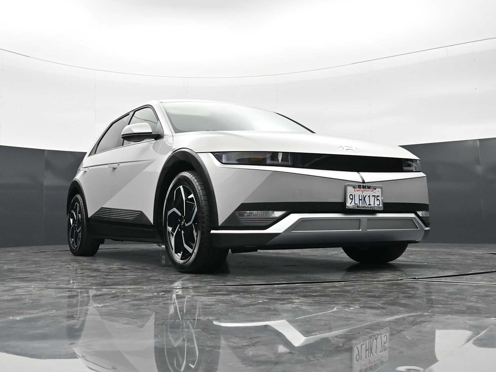 Thumbnail: 2024 Hyundai Ioniq 5 - 26