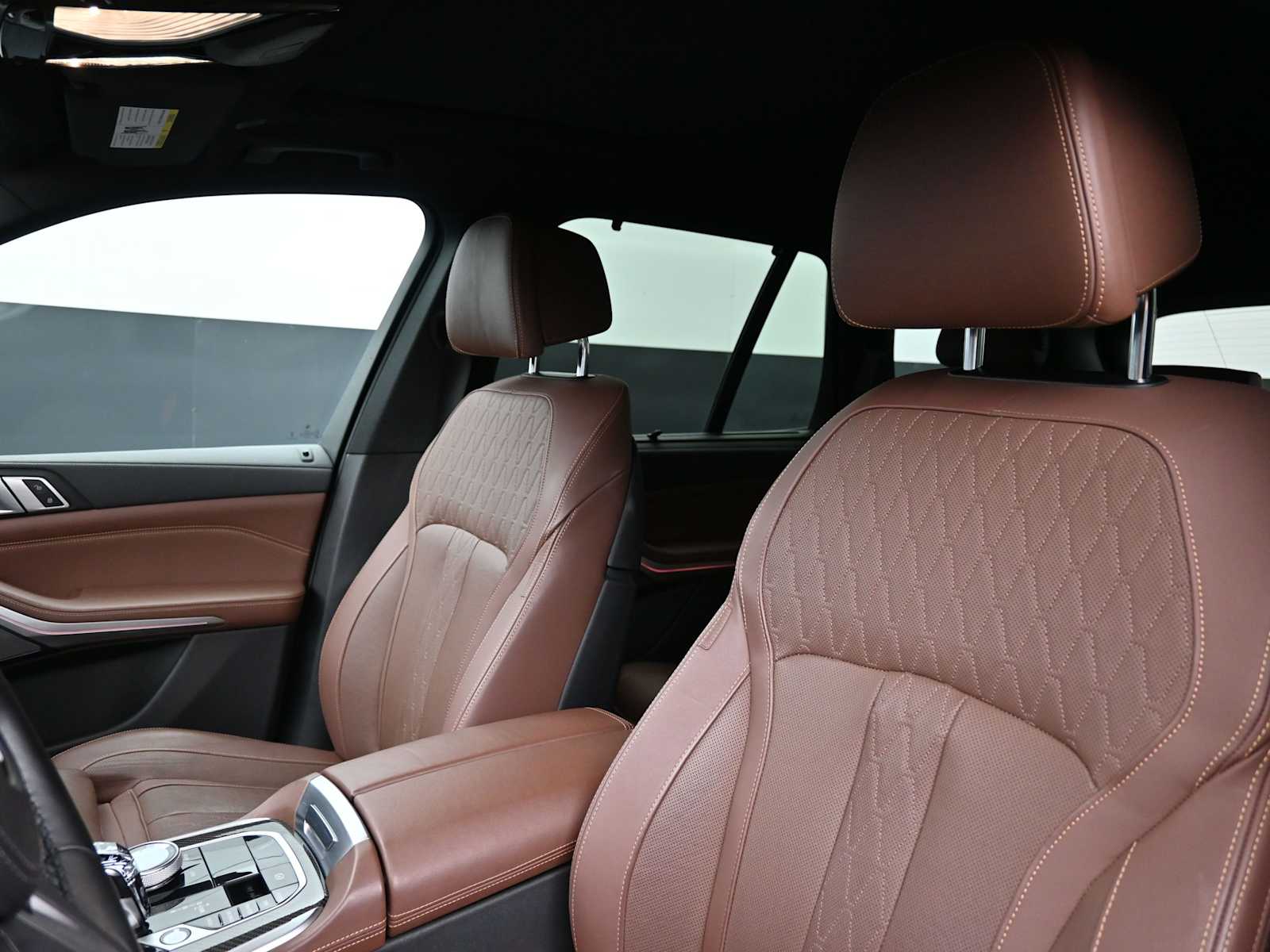 Thumbnail: 2023 BMW X5 - 13
