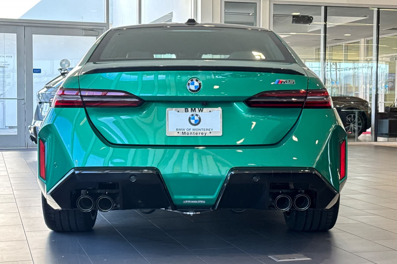 Thumbnail: 2026 BMW M5 - 7