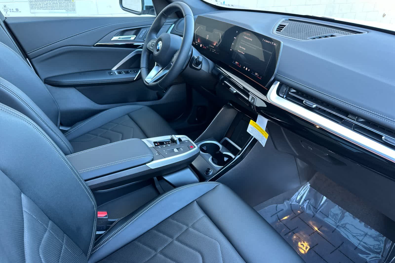 Thumbnail: 2026 BMW X1 - 18