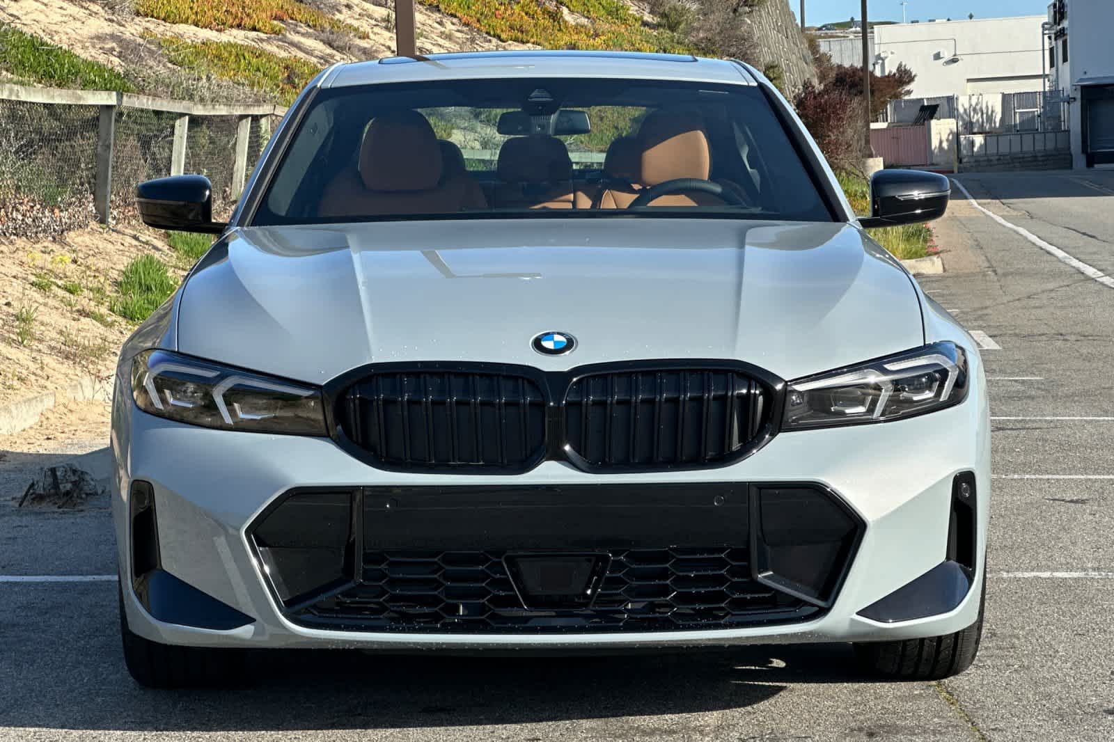 Thumbnail: 2026 BMW 3 Series - 10