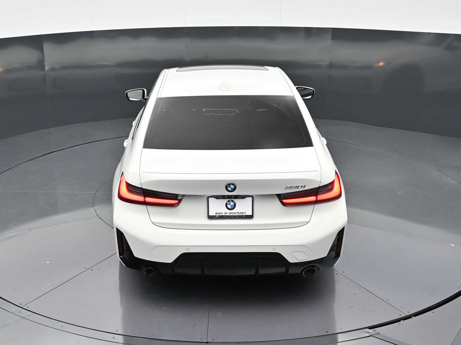 Thumbnail: 2024 BMW 3 Series - 22