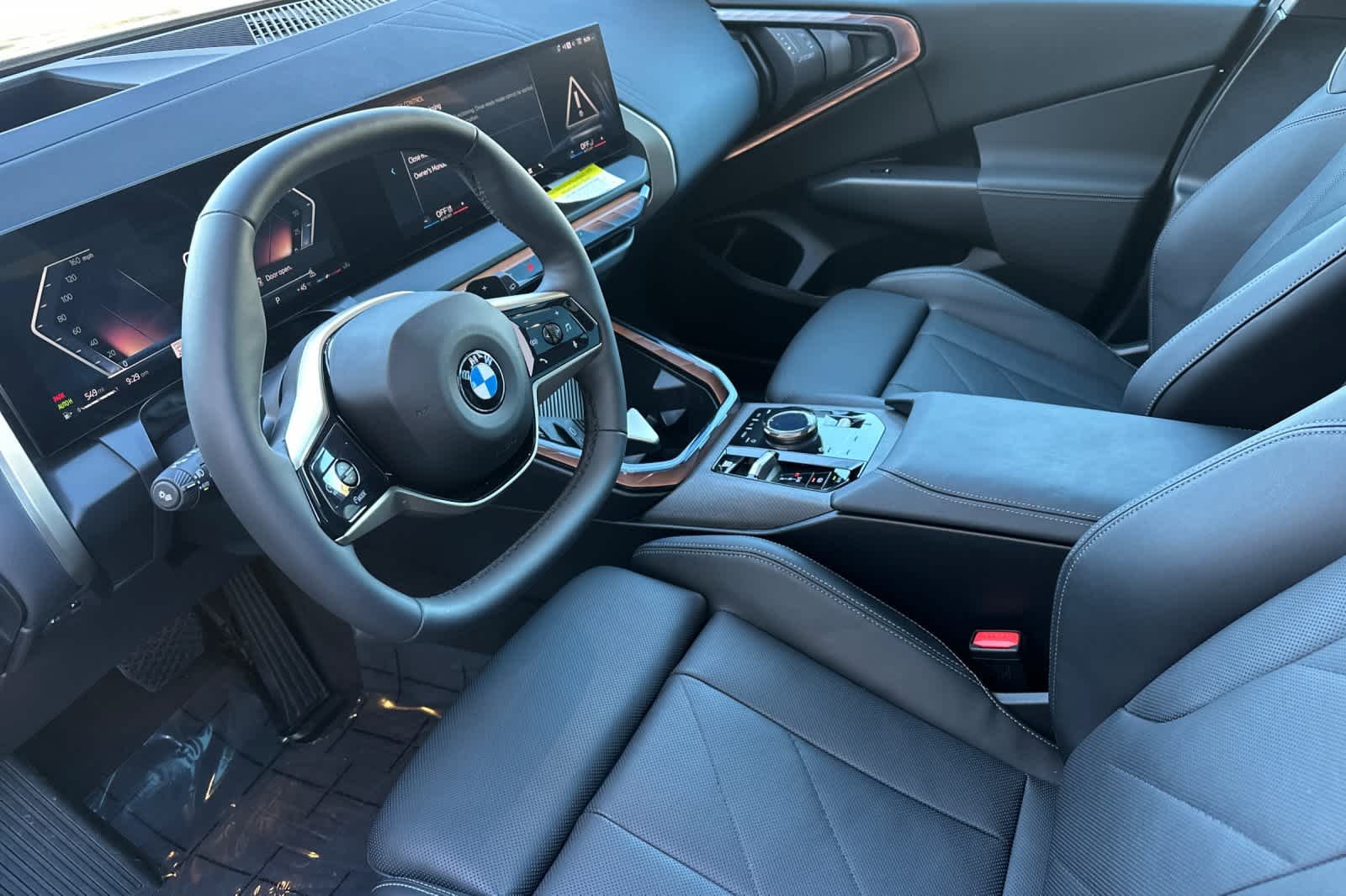 Thumbnail: 2025 BMW X3 - 11