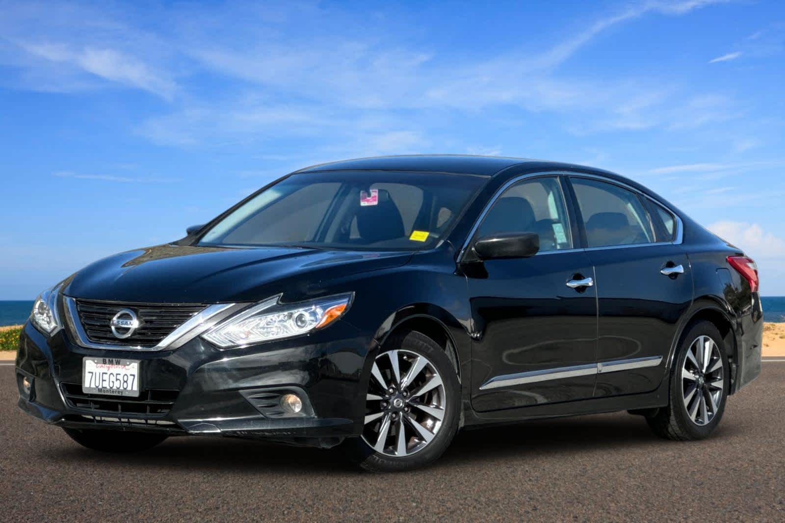 2016 Nissan Altima SV's photo