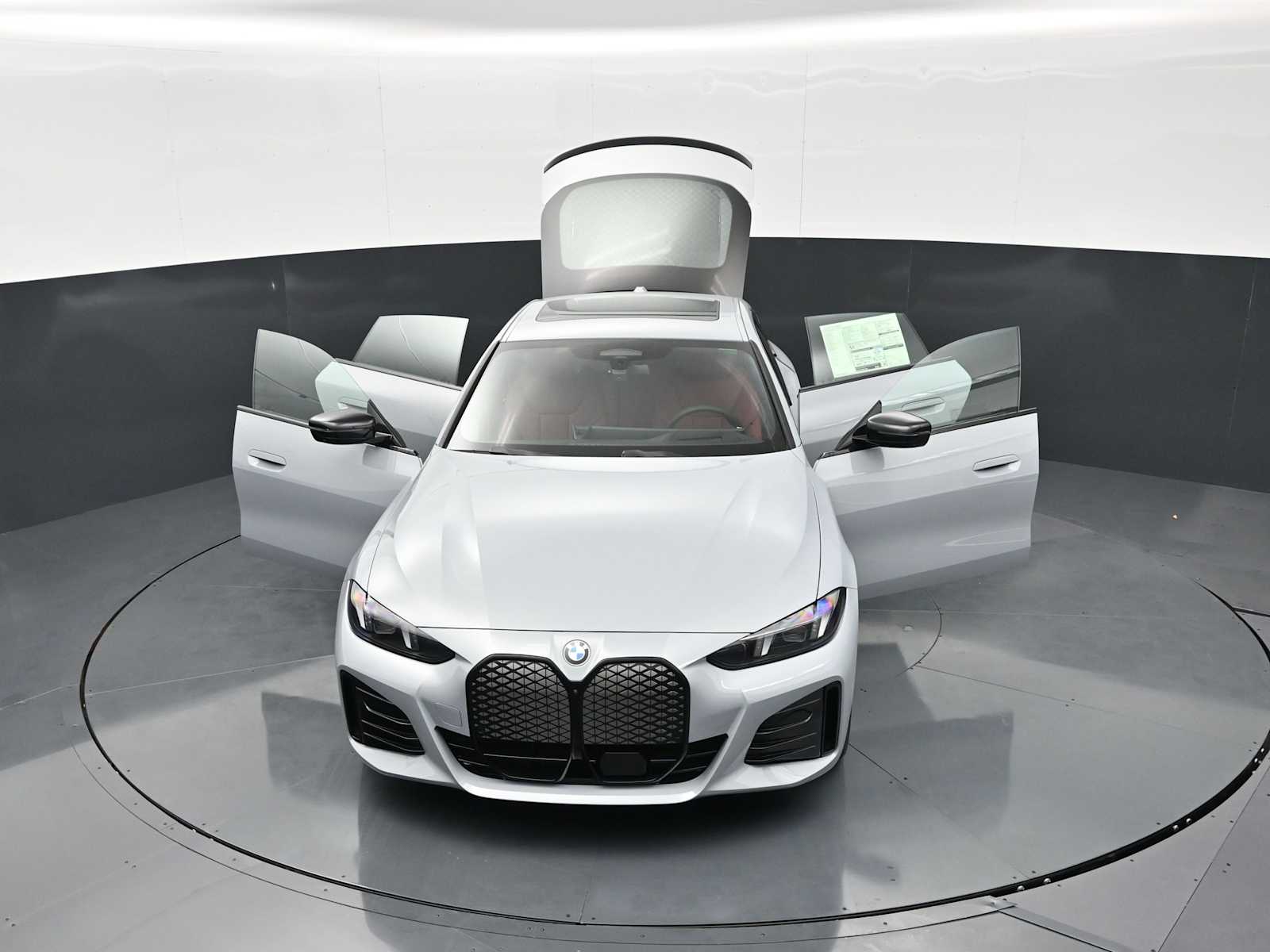 Thumbnail: 2026 BMW i4 - 33