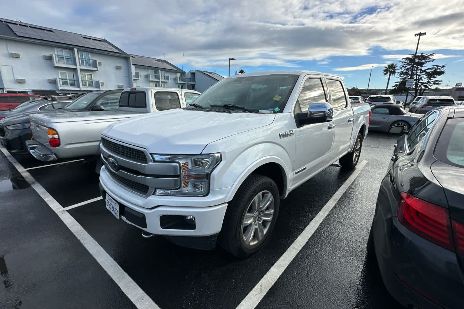 2018 Ford F-150 Platinum's photo