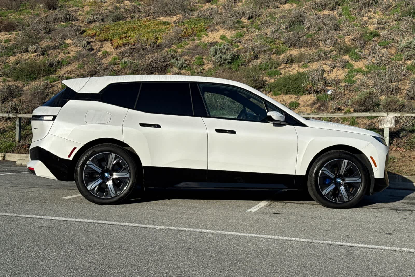 Thumbnail: 2025 BMW iX - 6