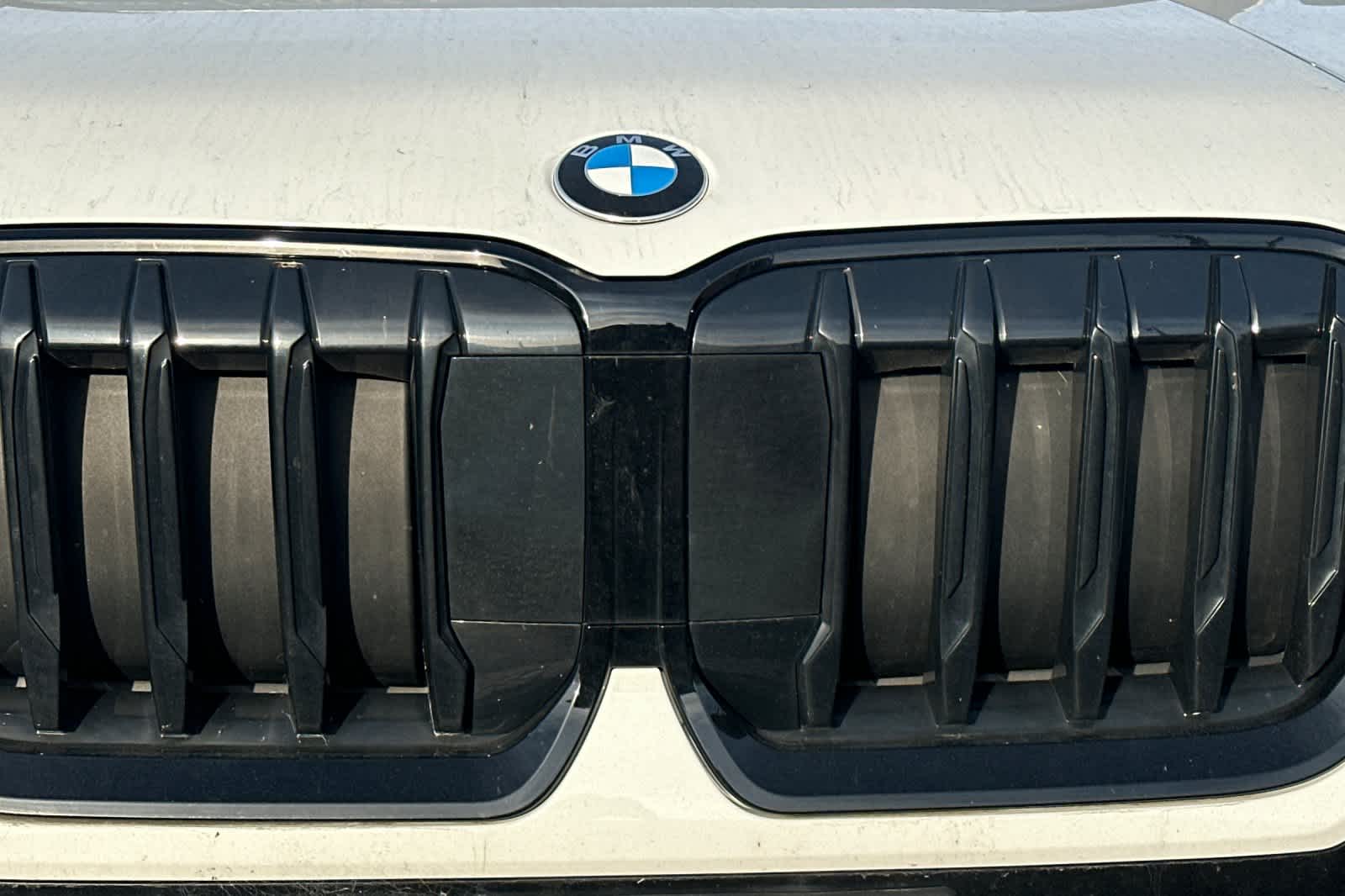 Thumbnail: 2023 BMW X1 - 10