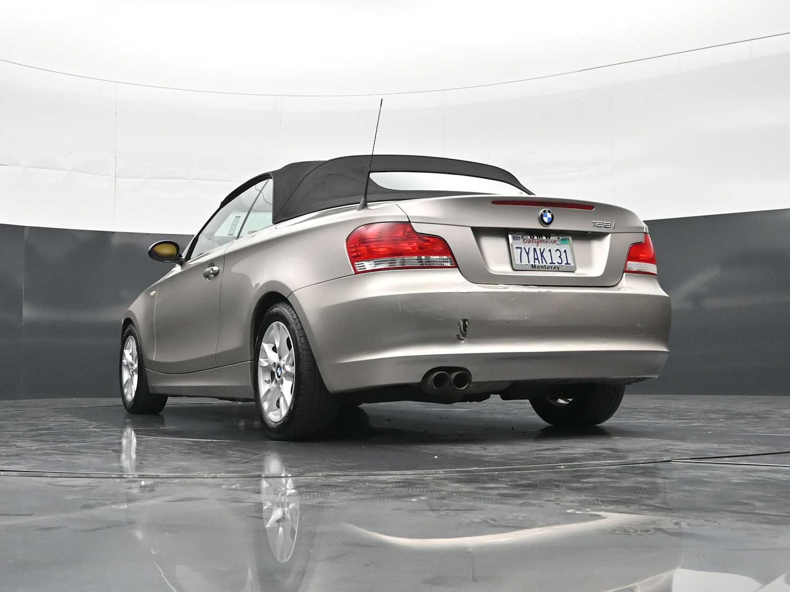 Thumbnail: 2008 BMW 1 Series - 31