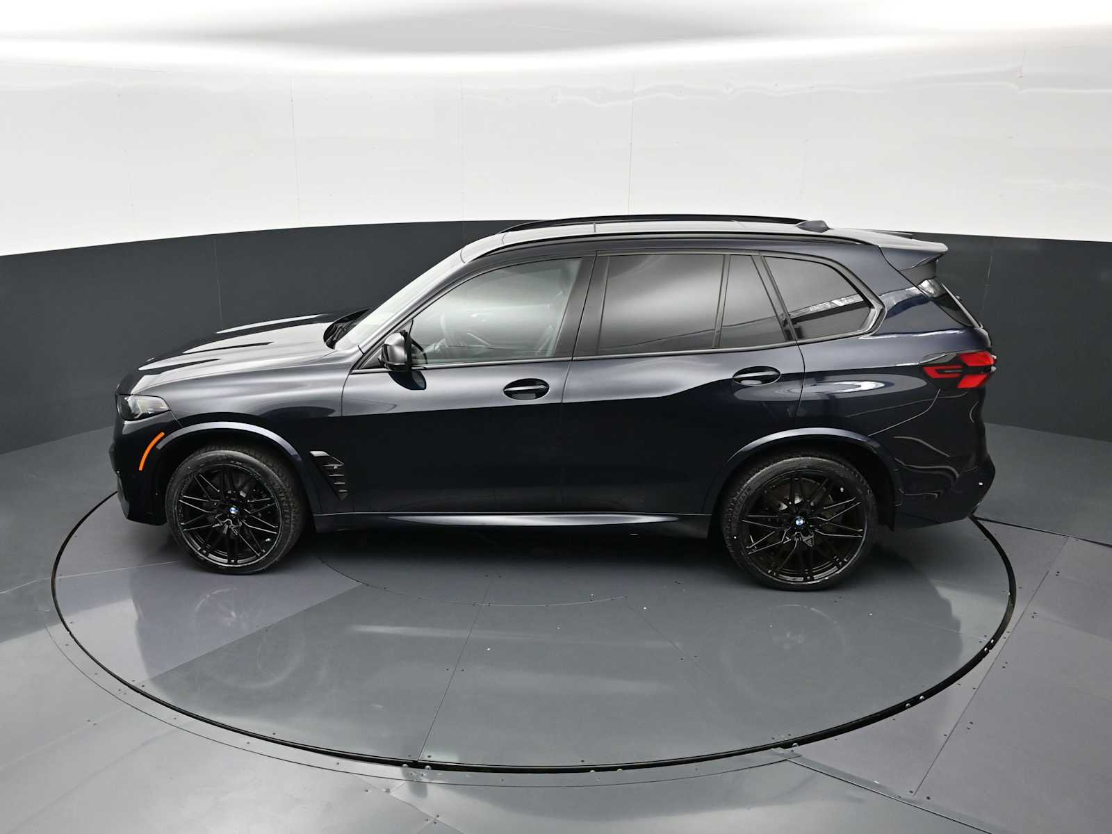 Thumbnail: 2026 BMW X5 - 26