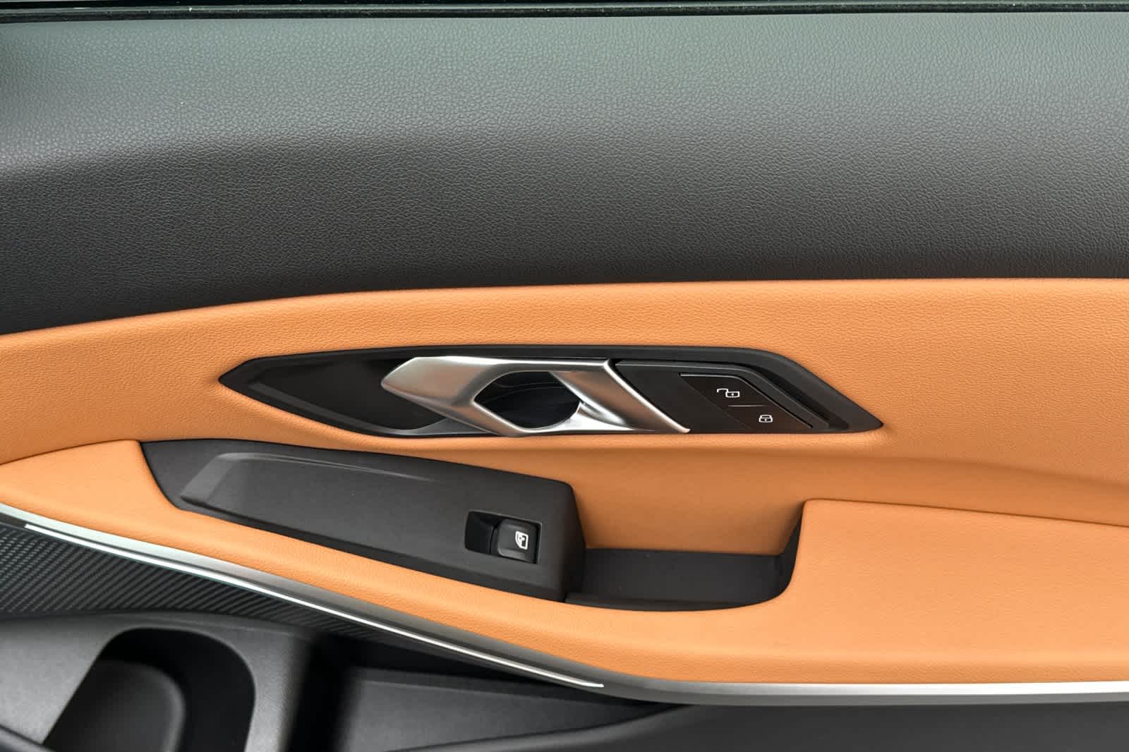 Thumbnail: 2025 BMW 3 Series - 19