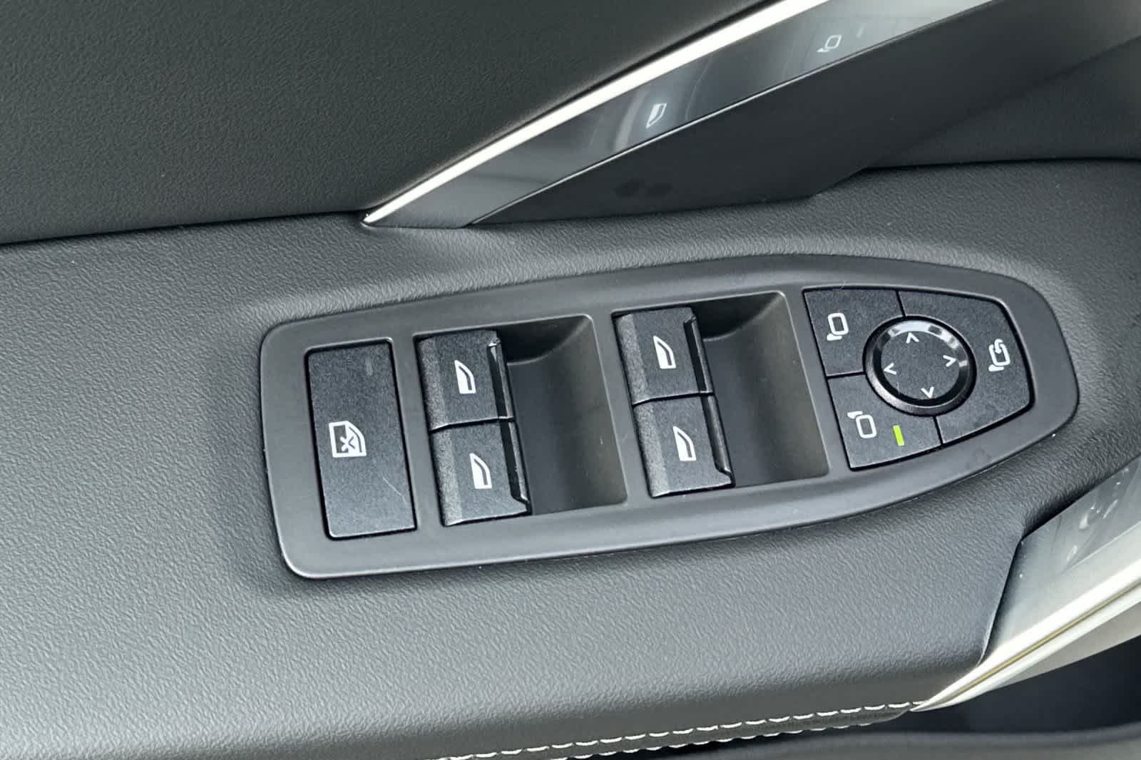 Thumbnail: 2026 BMW X2 - 14