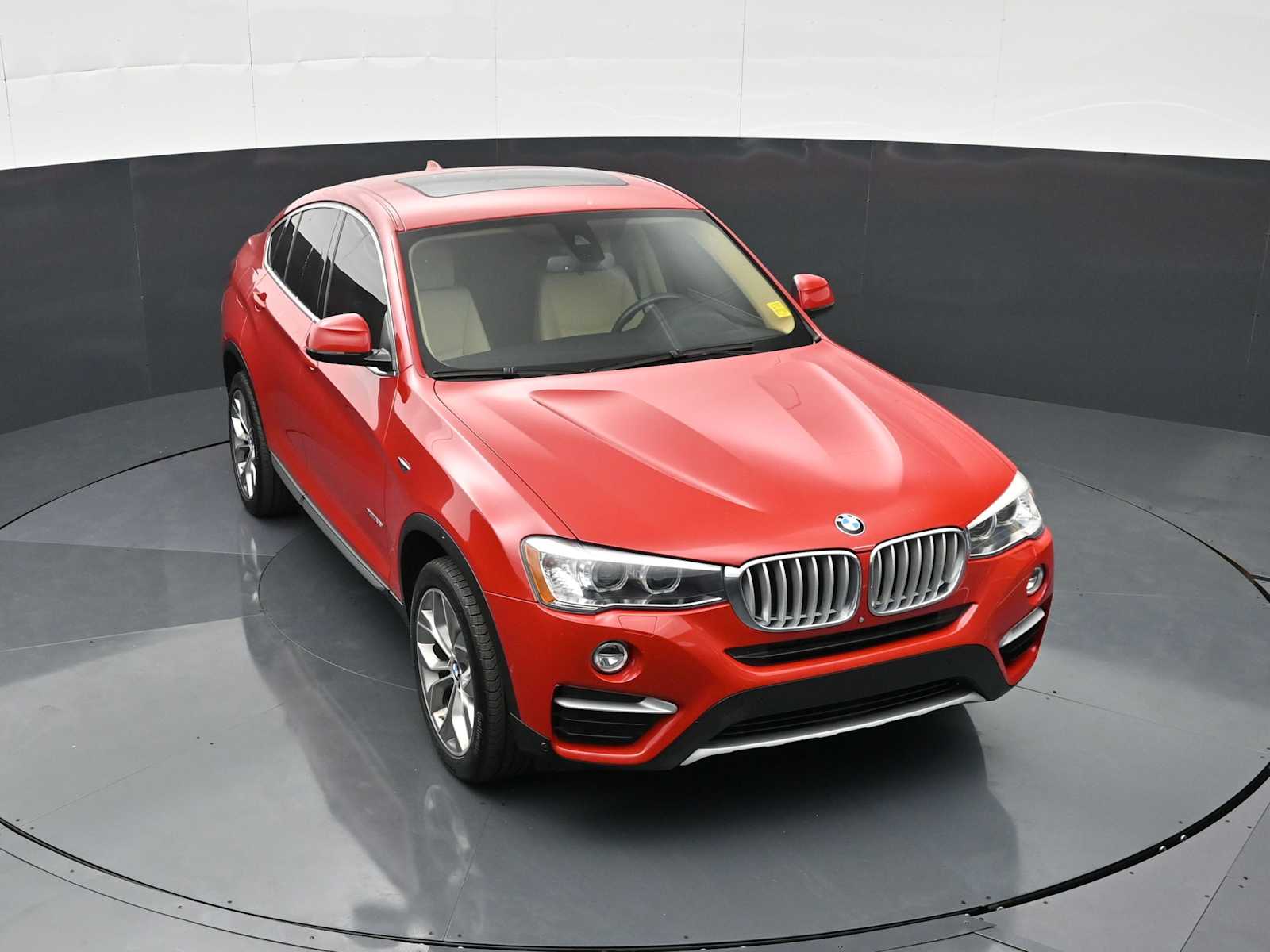Thumbnail: 2016 BMW X4 - 20