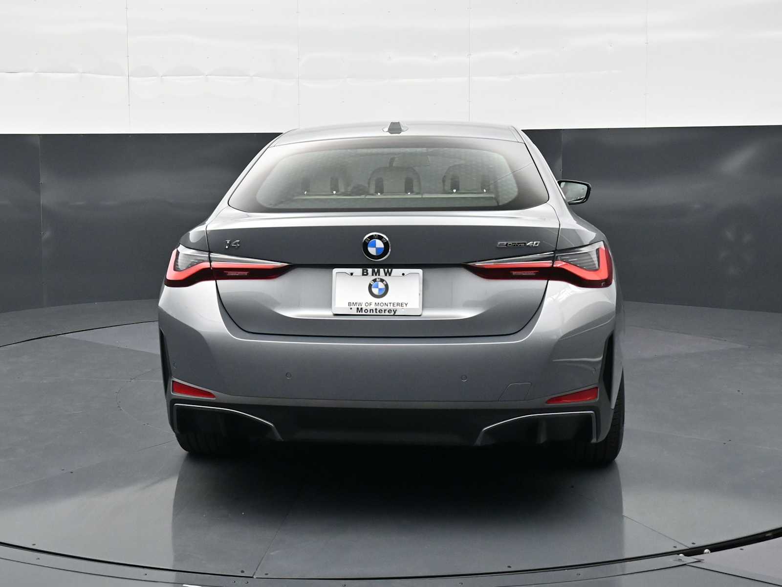 Thumbnail: 2026 BMW i4 - 6