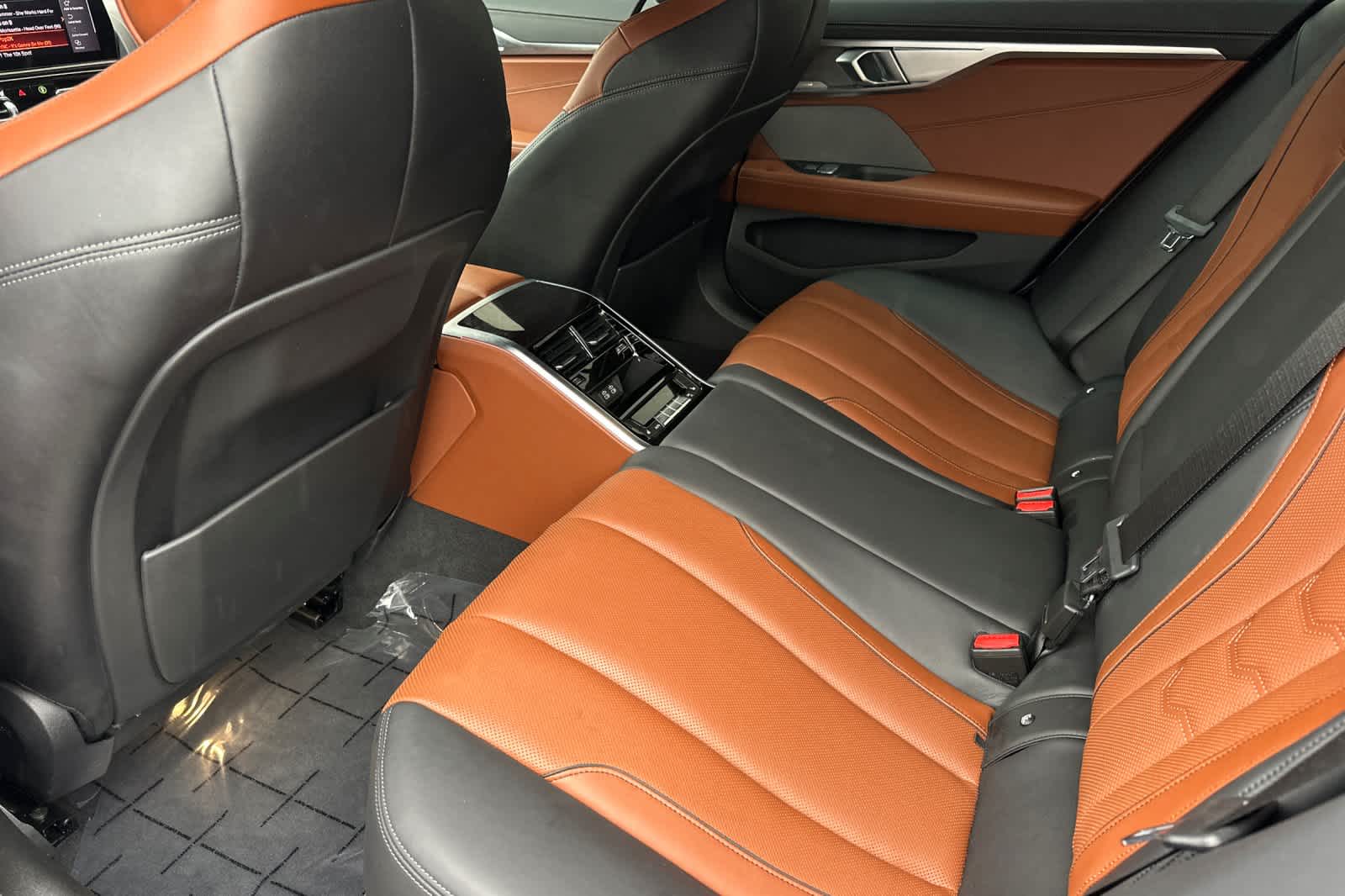 Thumbnail: 2023 BMW 8 Series - 4